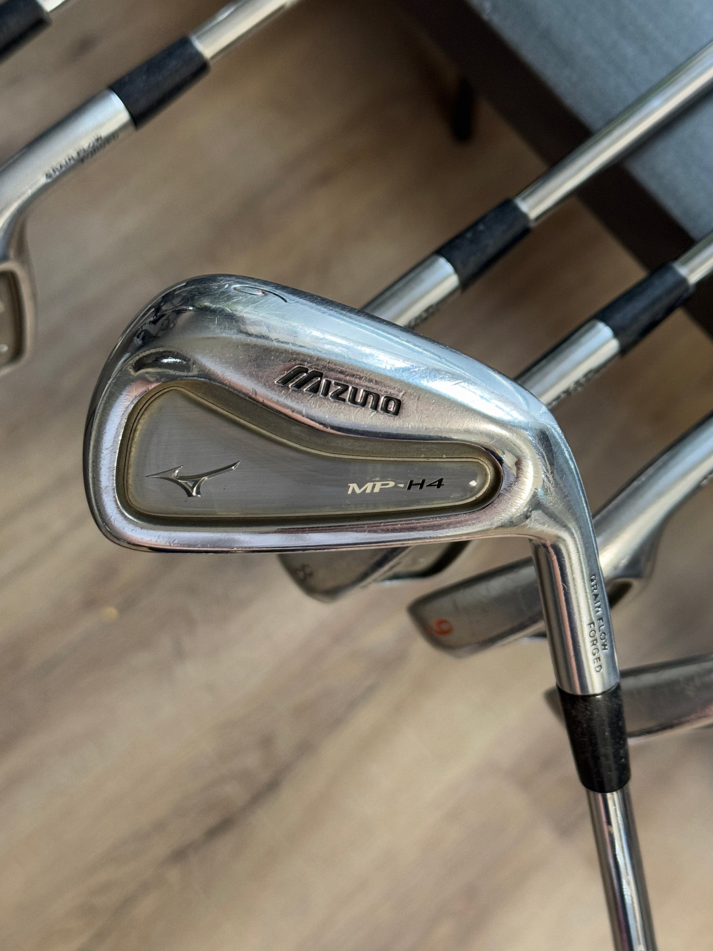 Mizuno MP-H4 Iron Set (4-PW) / TT XP R300 Regular