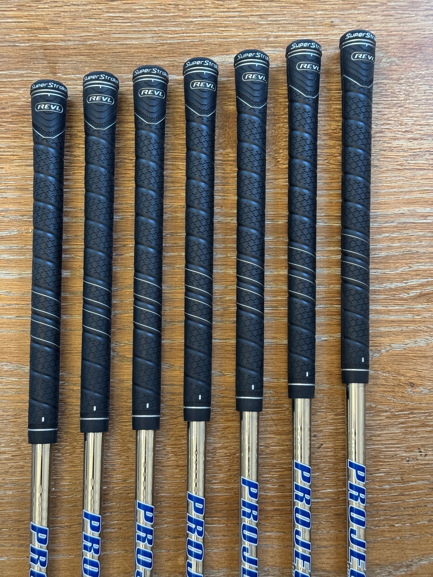 Titleist T150 ‘23 Iron Set (4-PW) / Project X 6.0 120g shafts Stiff