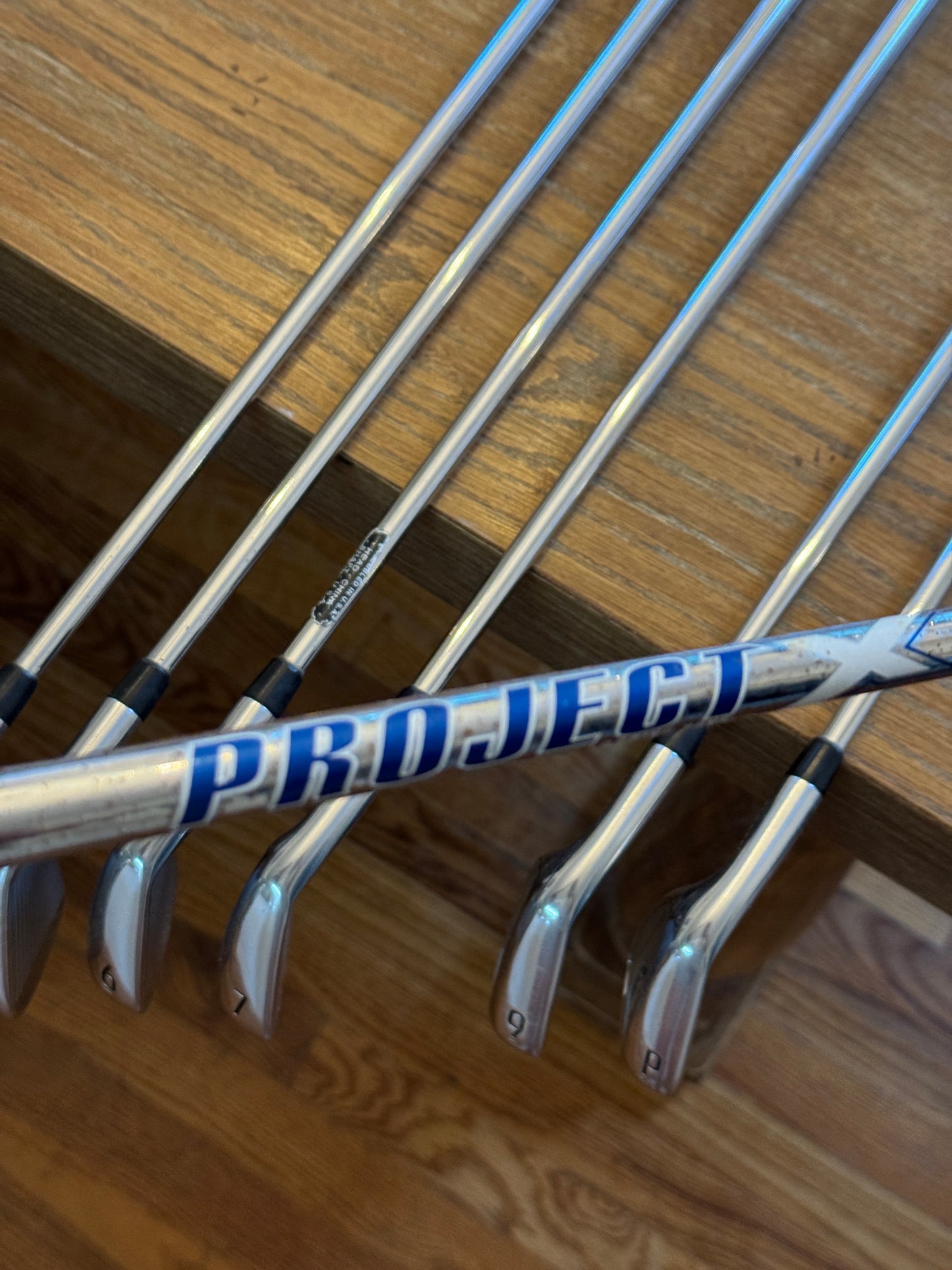 Titleist T200 Iron Set (4-PW) / Project X 6.0 120g shafts Stiff