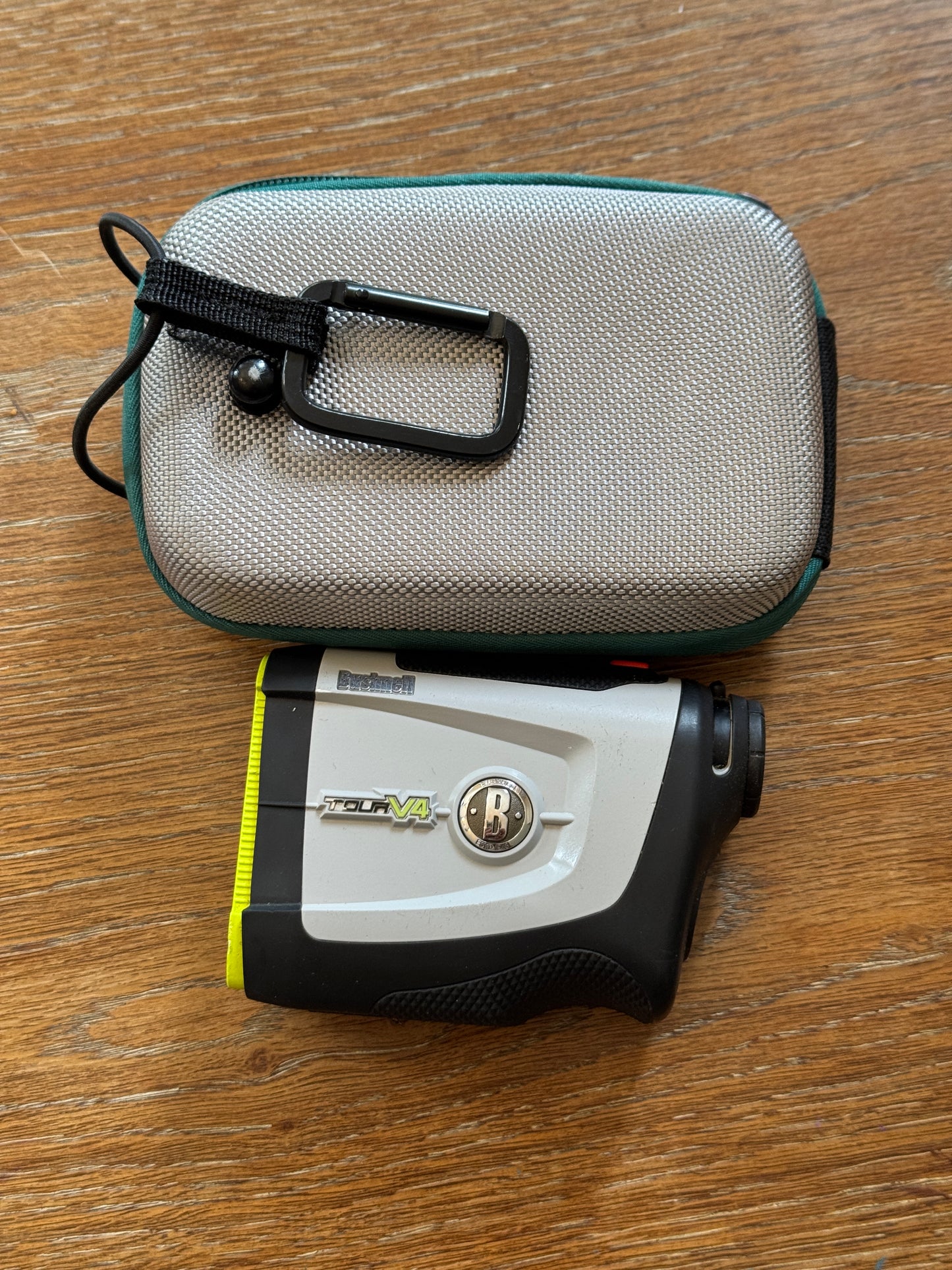 Bushnell Tour V4 Rangefinder