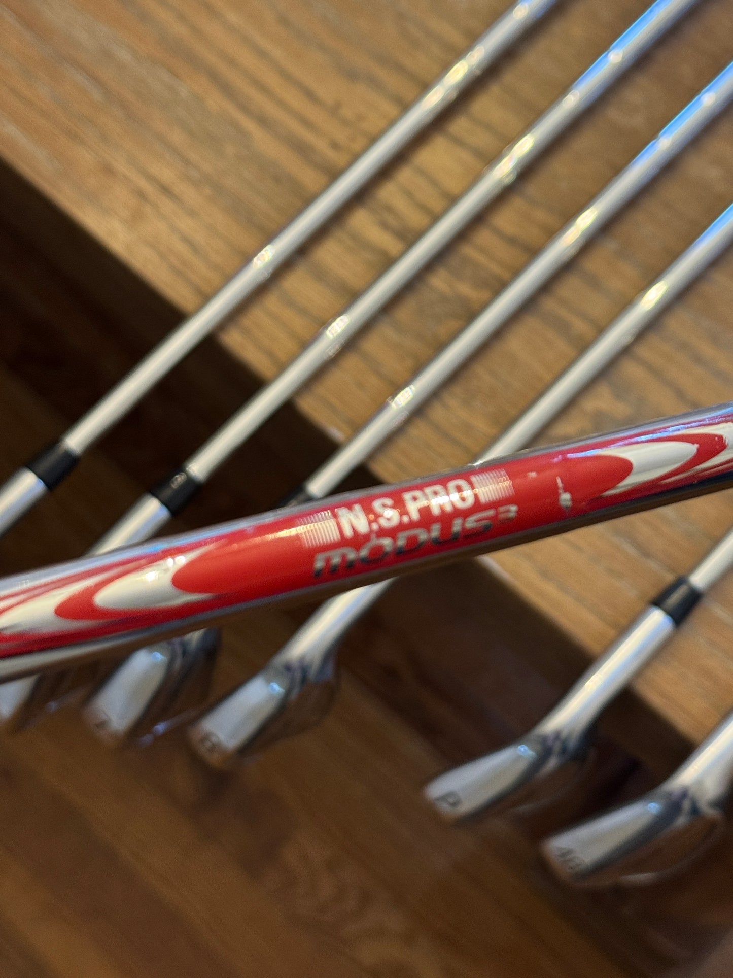 Titleist T200 ‘23 Iron Set (5-GW) / N.S. Pro Modus3 Tour105 shafts Stiff