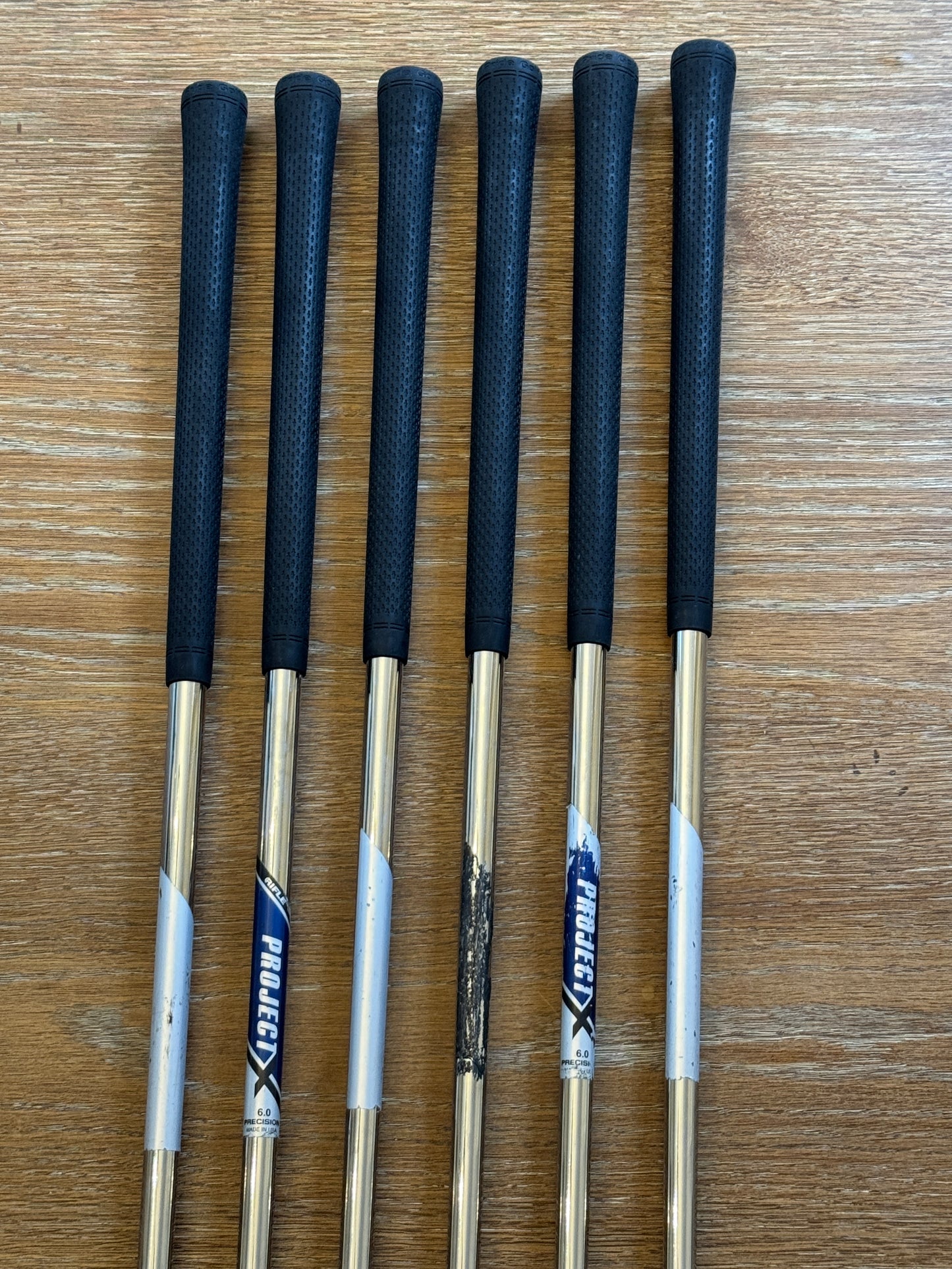 Titleist T100 Iron Set (4-PW) / Project X 6.0 shafts Stiff