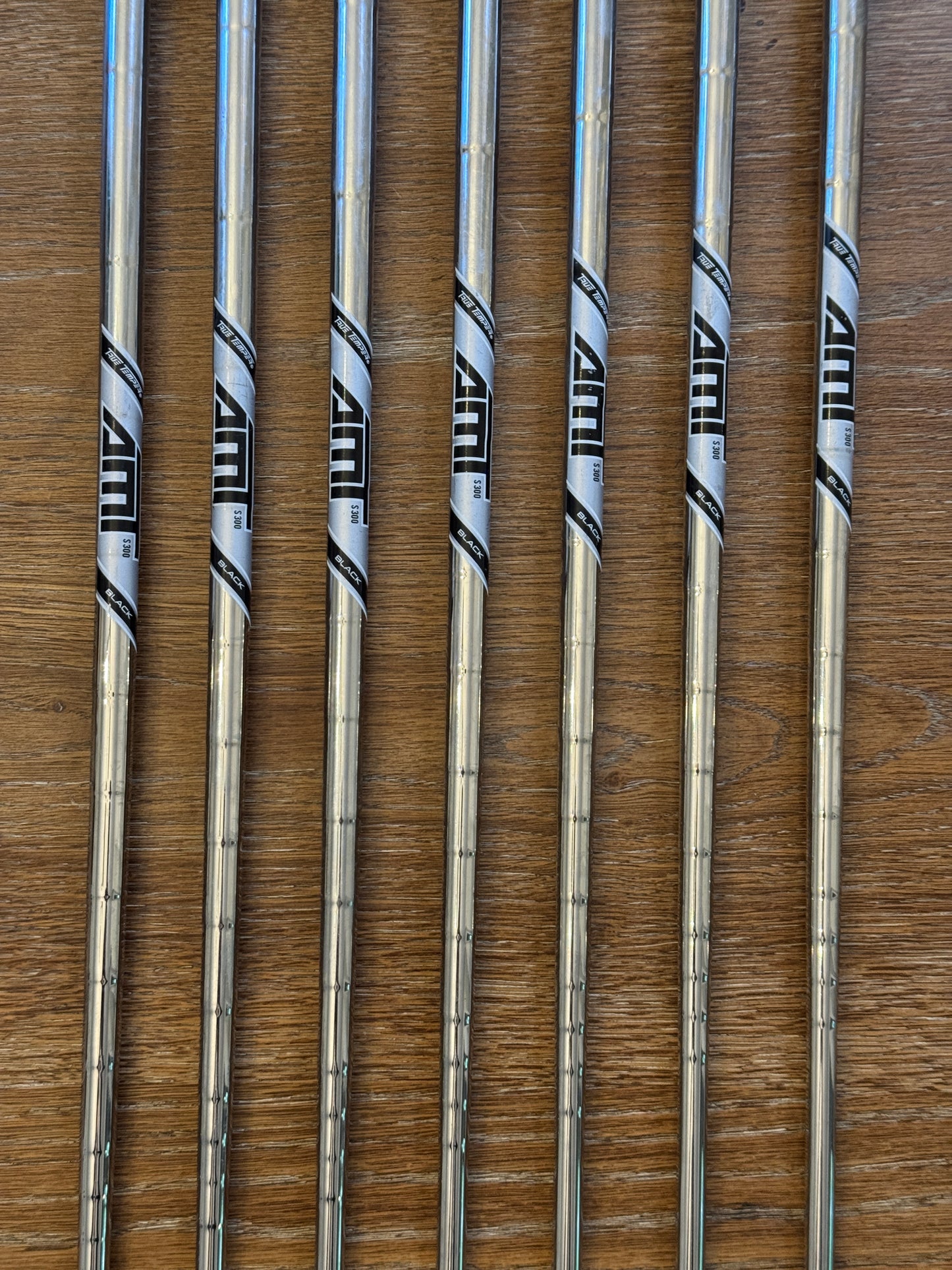 Titleist 718 AP3 Iron Set (4-PW) / AMT Black S300 shafts Stiff
