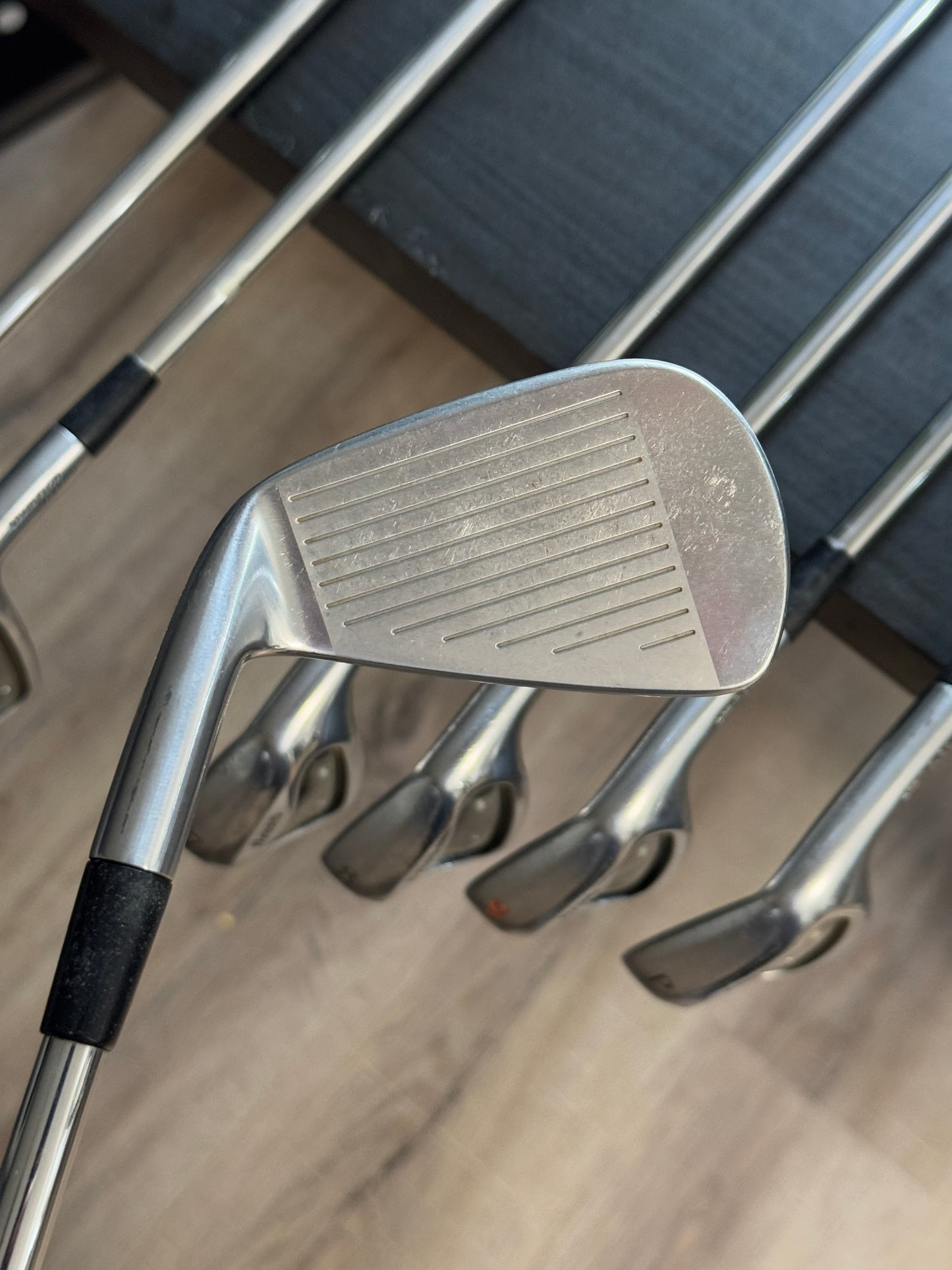 Mizuno MP-H4 Iron Set (4-PW) / TT XP R300 Regular