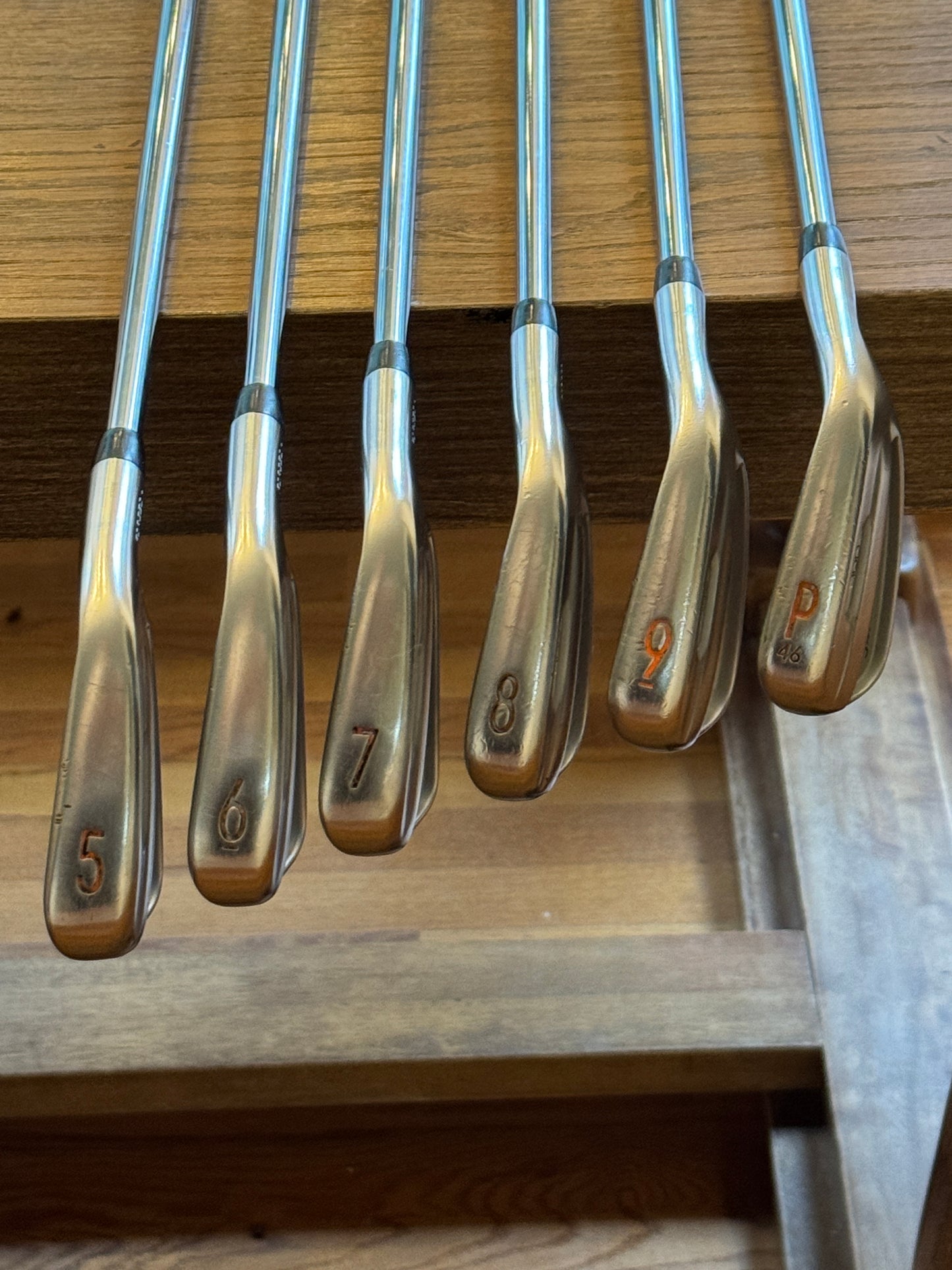 Titleist T100 Iron Set (4-PW) / Project X 6.0 shafts Stiff