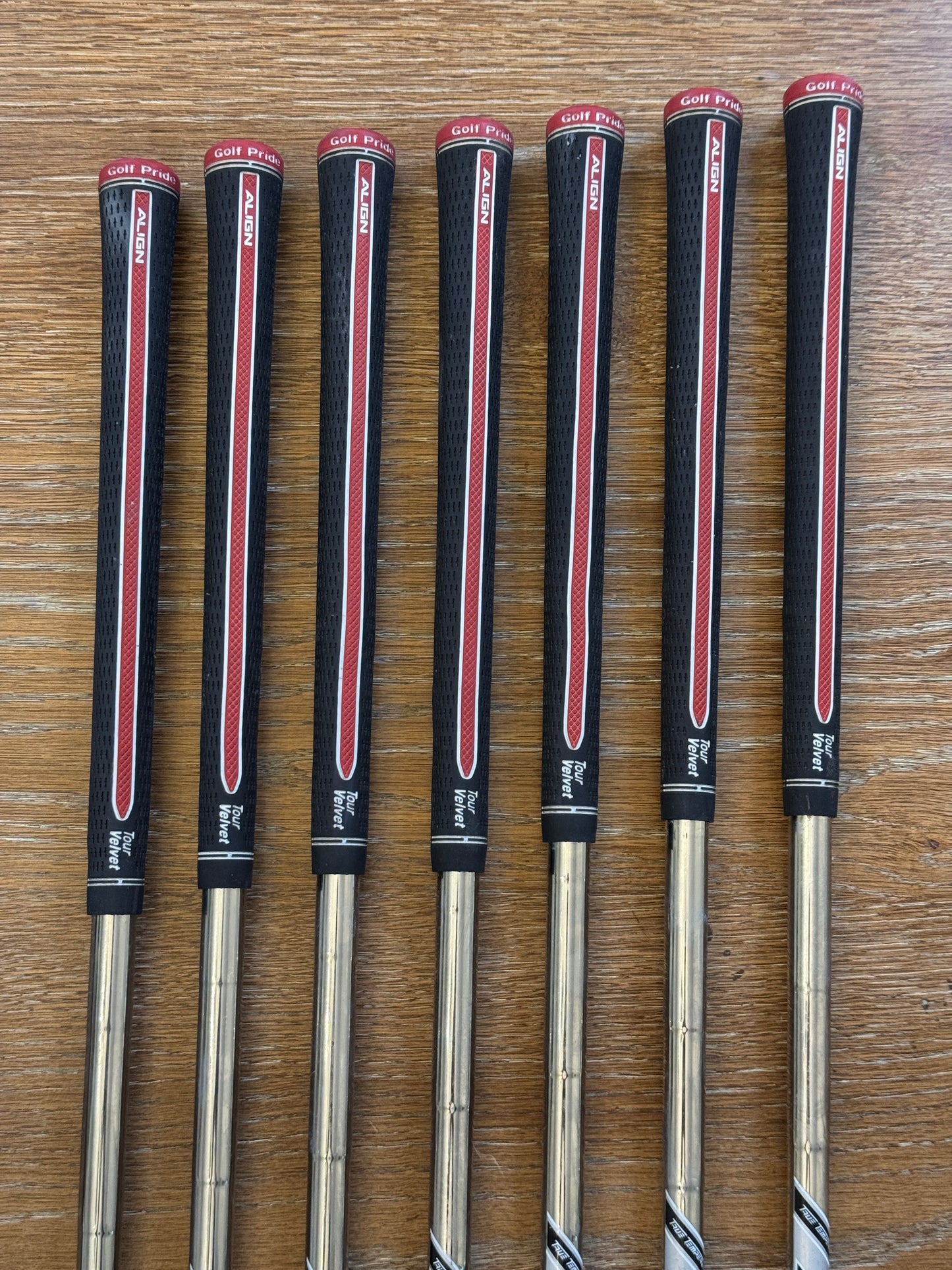 Titleist 718 AP3 Iron Set (4-PW) / AMT Black S300 shafts Stiff