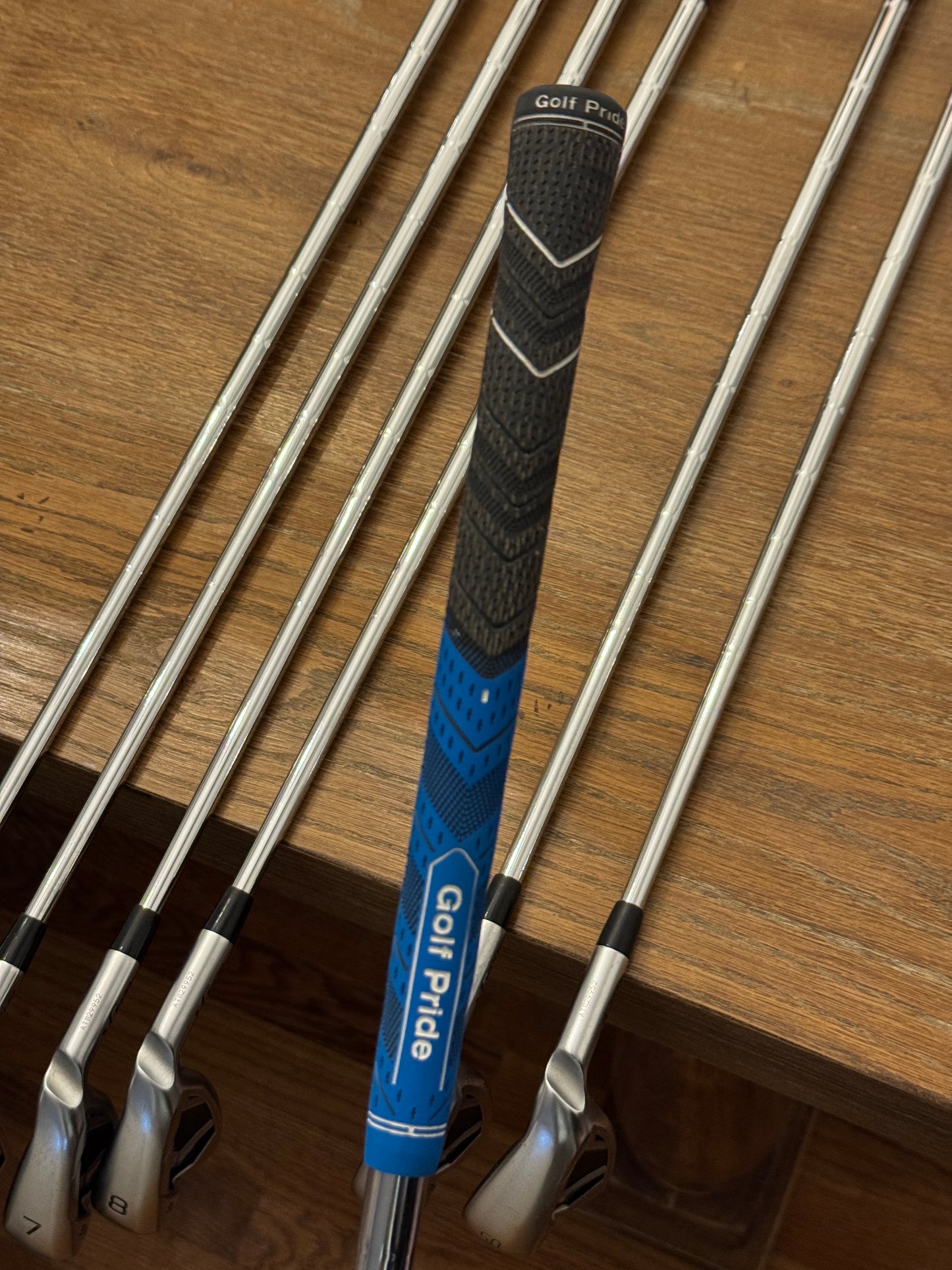 Ping G430 Iron Set (5-UW) / KBS Tour 120S shafts Stiff