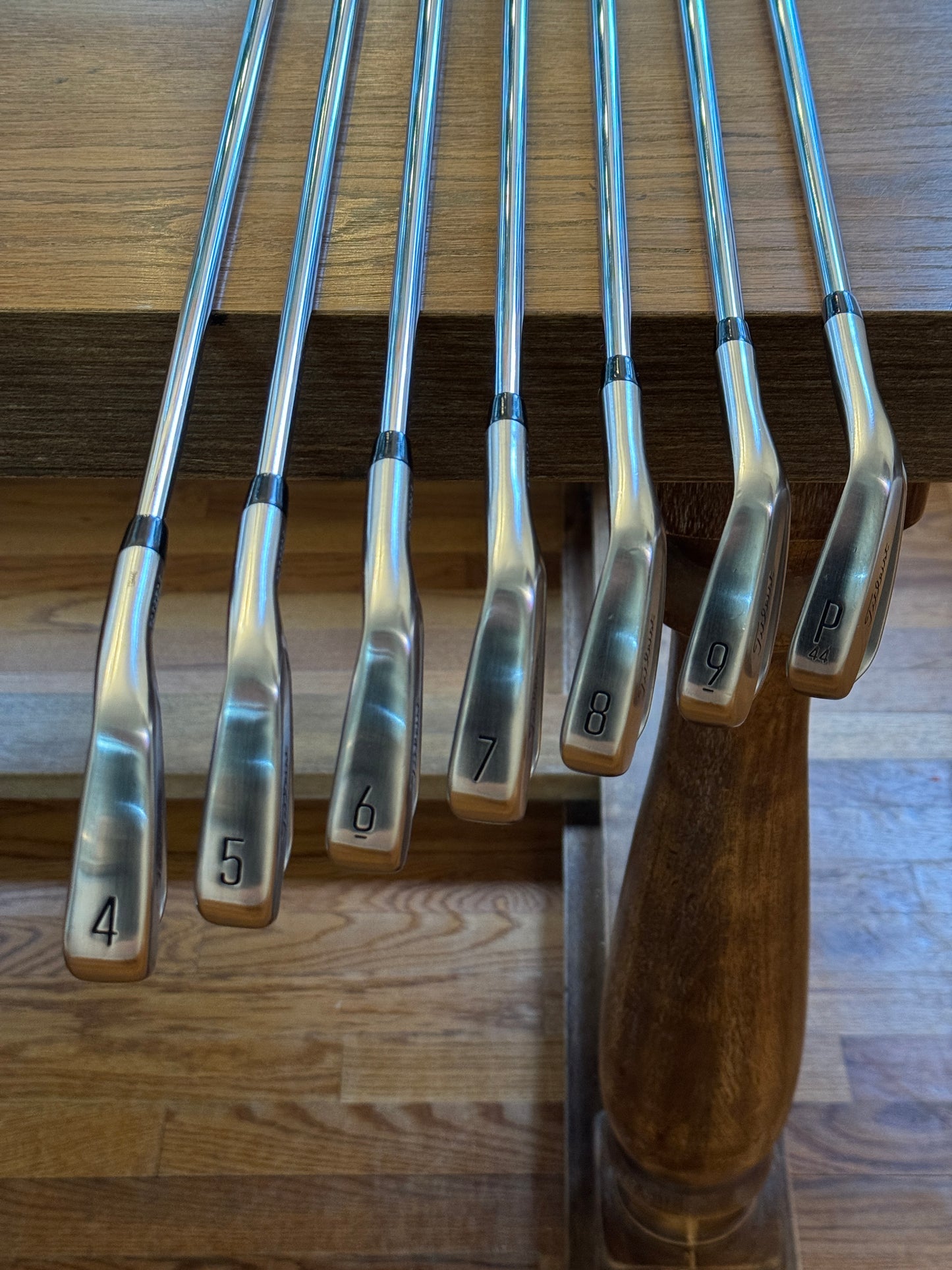 Titleist T150 ‘23 Iron Set (4-PW) / Project X 6.0 120g shafts Stiff