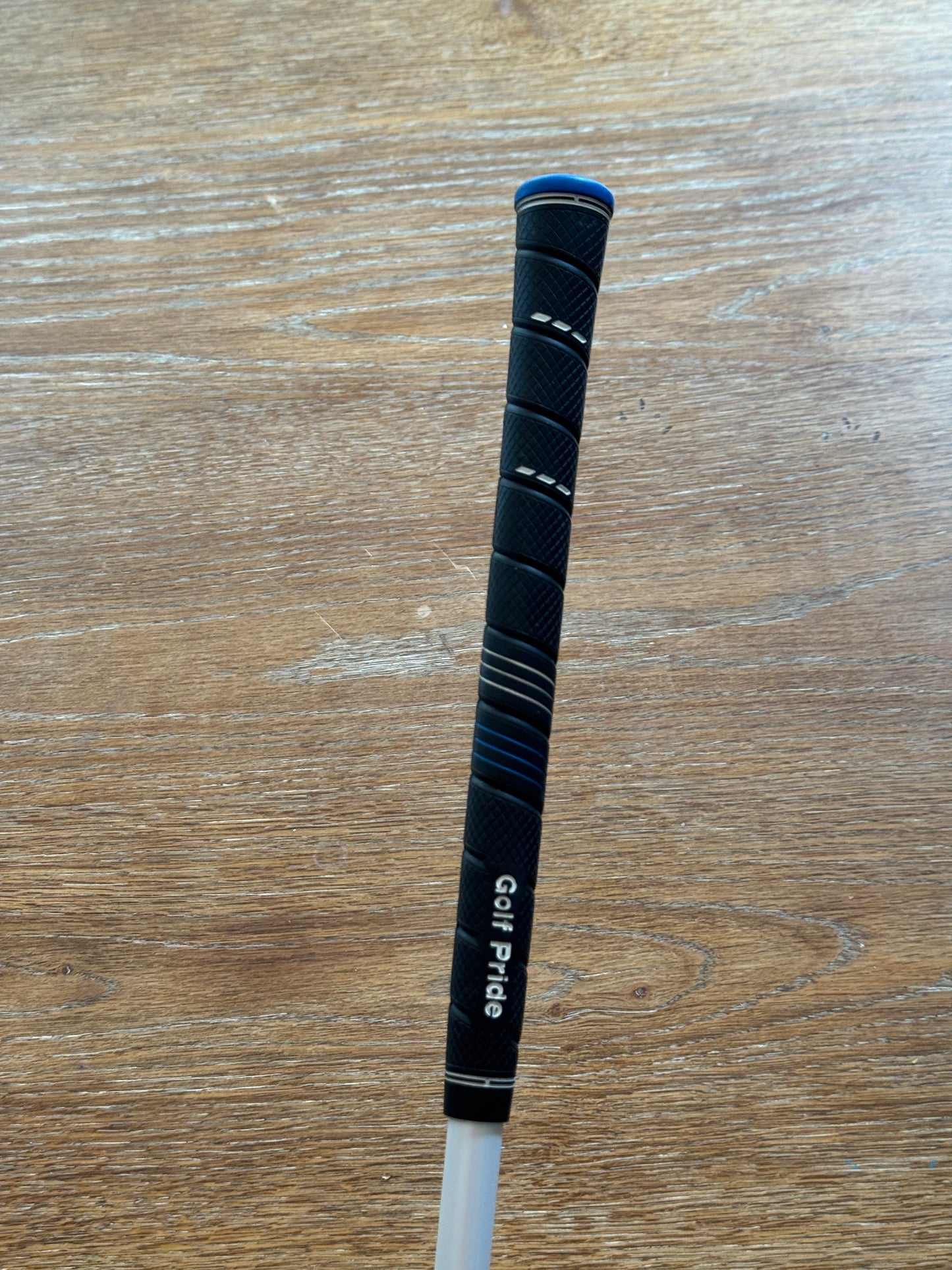 Taylormade M1 Driver (9.5°) / Kuro Kage TM5 S shaft (stiff)