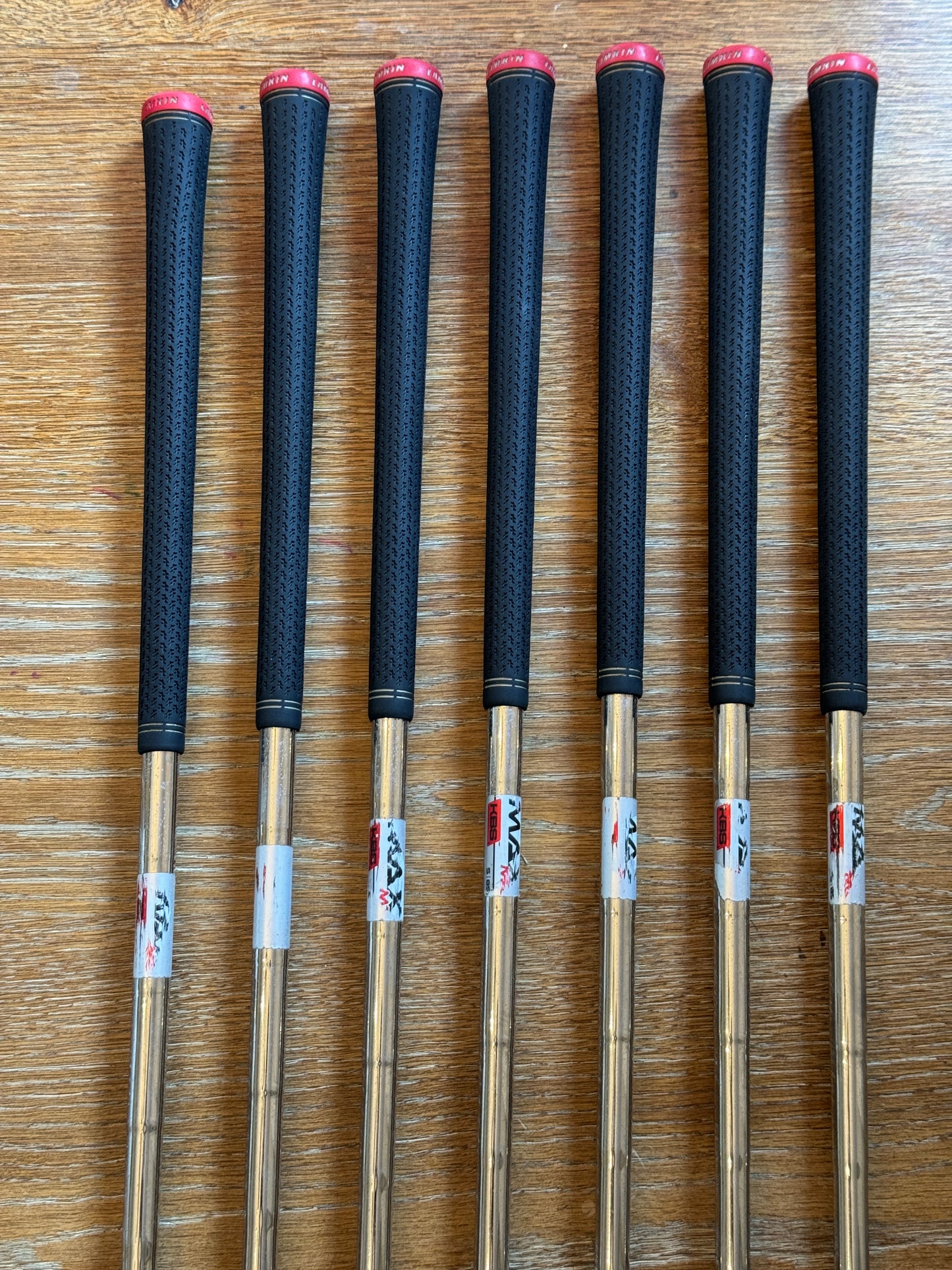 Taylormade Stealth Iron Set (4-PW) / KBS Max MT S 85 shafts (stiff)