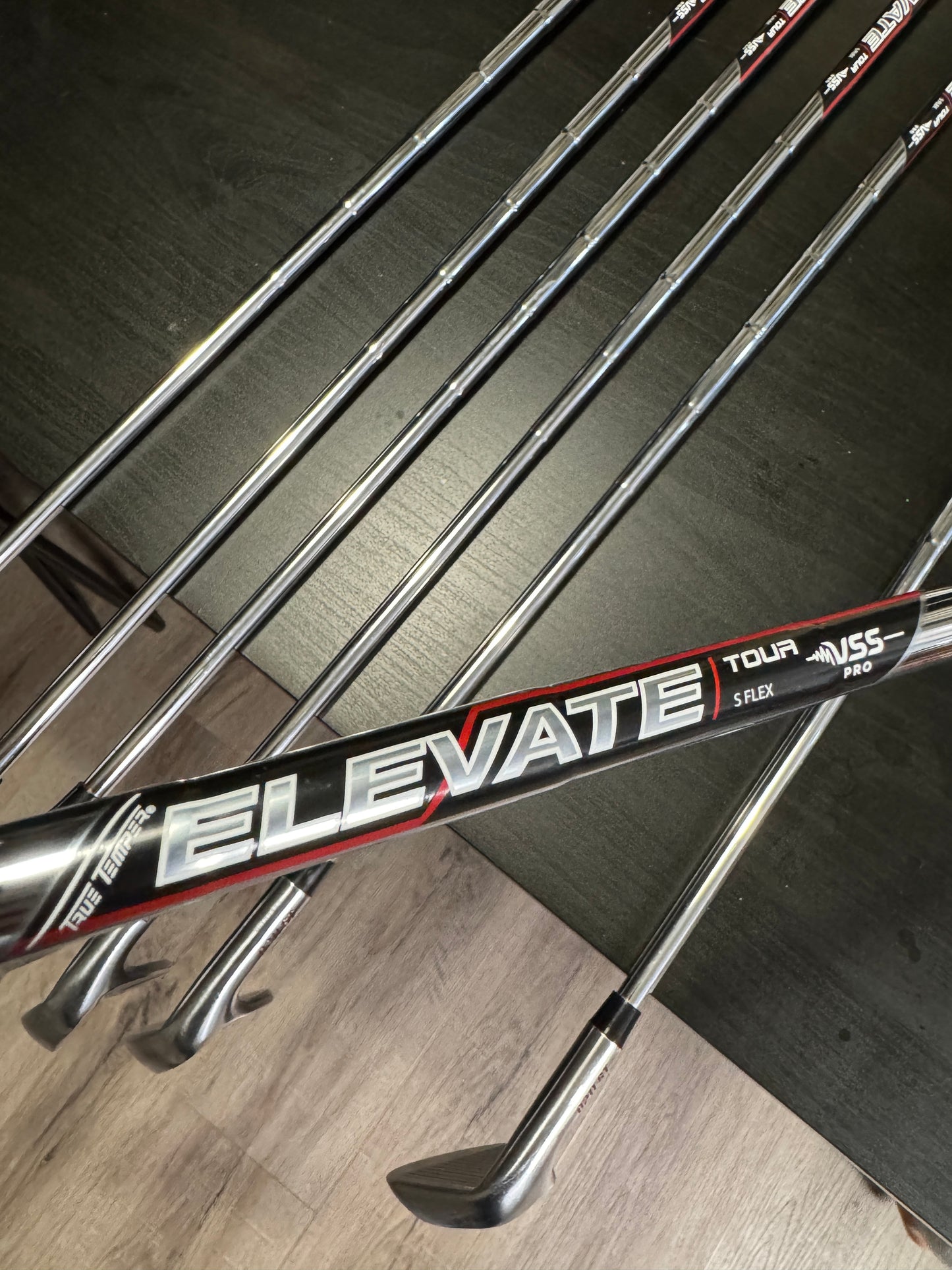 PXG 0211 ST Forged Iron Set (5-GW) / TT Elevate Tour shafts Stiff
