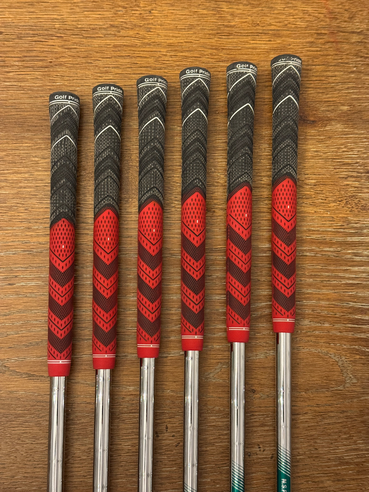 Mizuno JPX 925 Hot Metal Iron Set (6-GW) / N.S. Pro 950 GH S shafts (stiff)