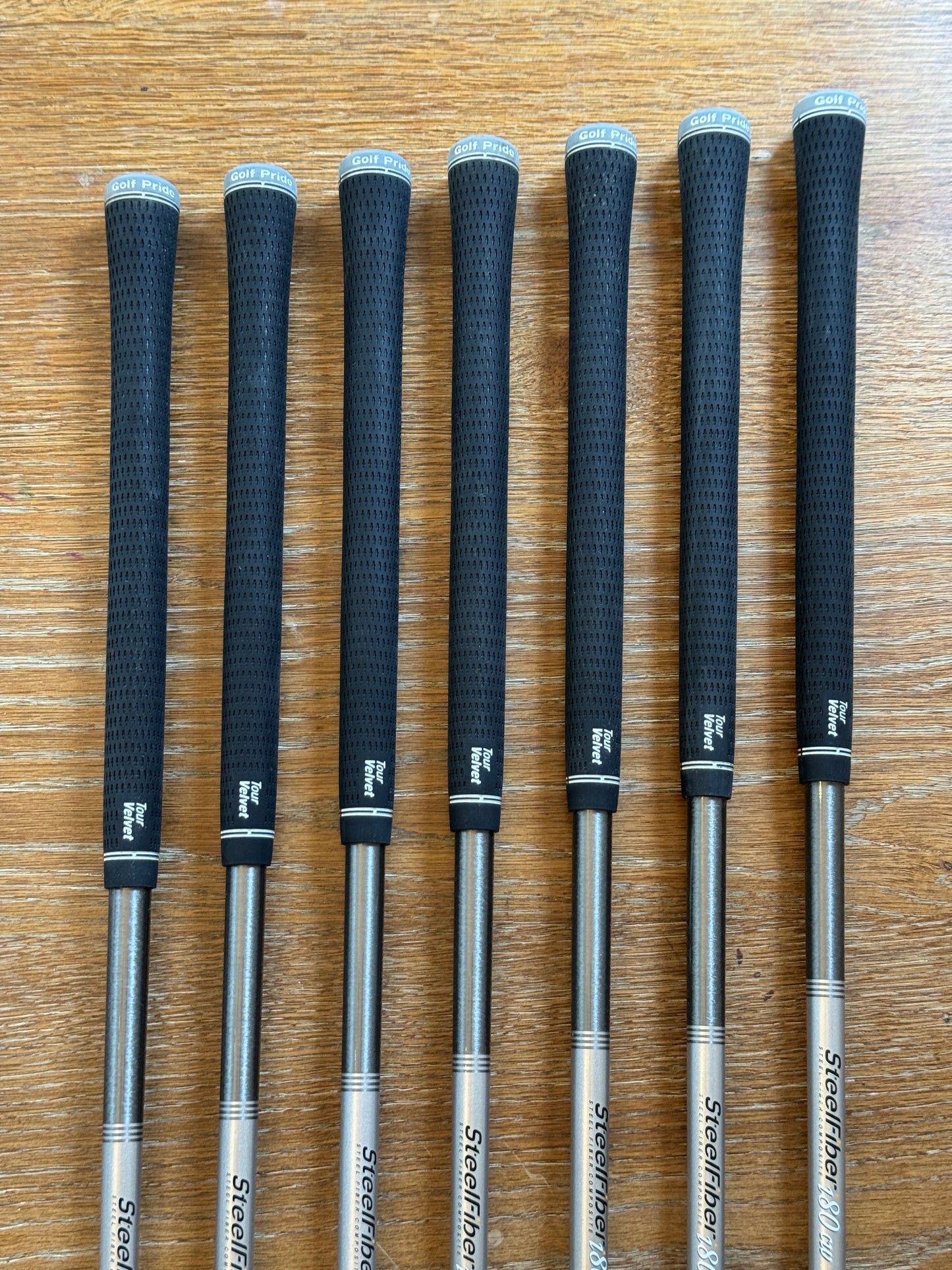 Callaway Apex Pro ‘24 Iron Set -1/2” (4-PW) / Aerotech Steelfiber i80 R shafts (regular)