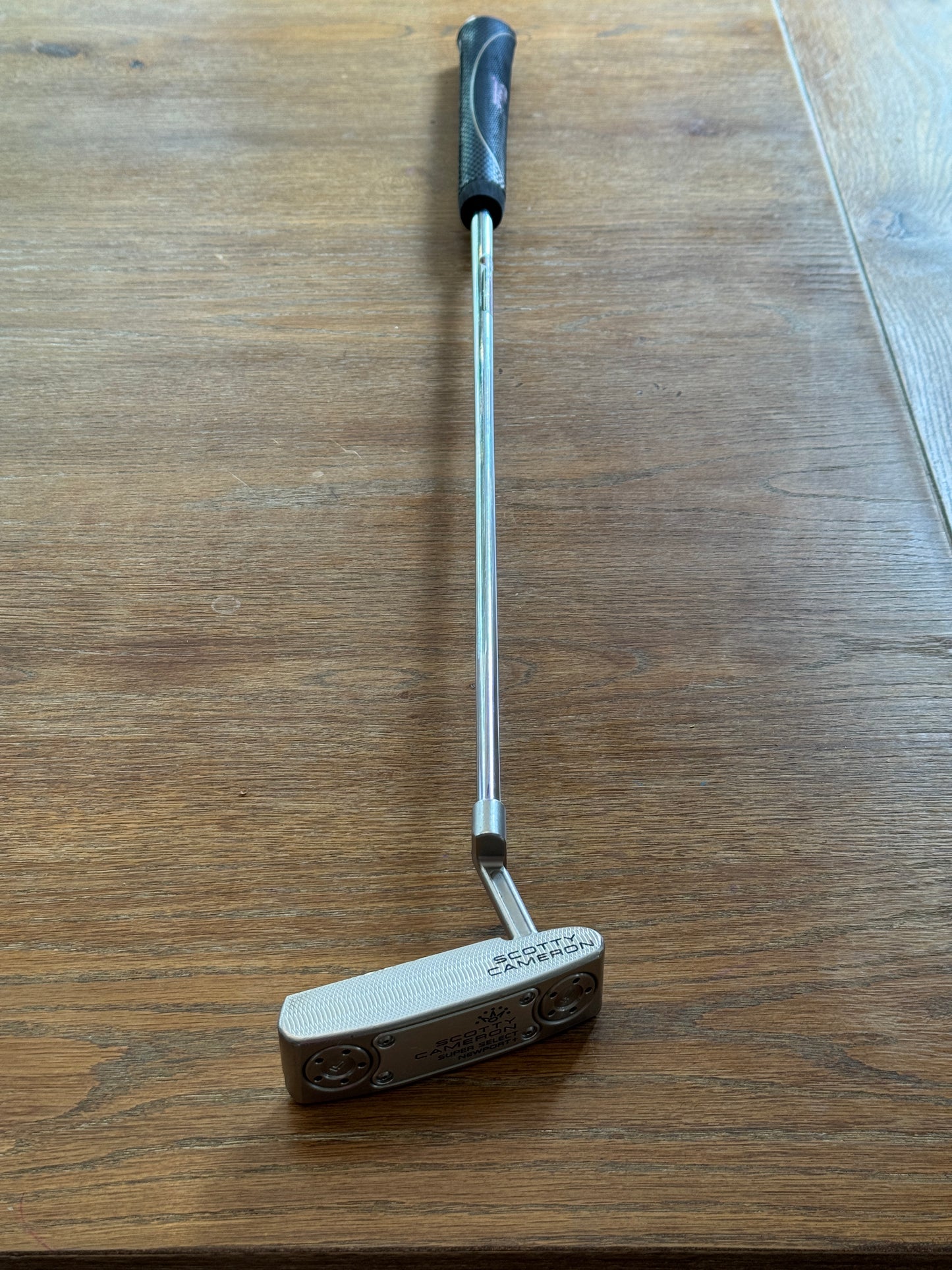 Scotty Cameron Super Select Newport+ Putter (33”)