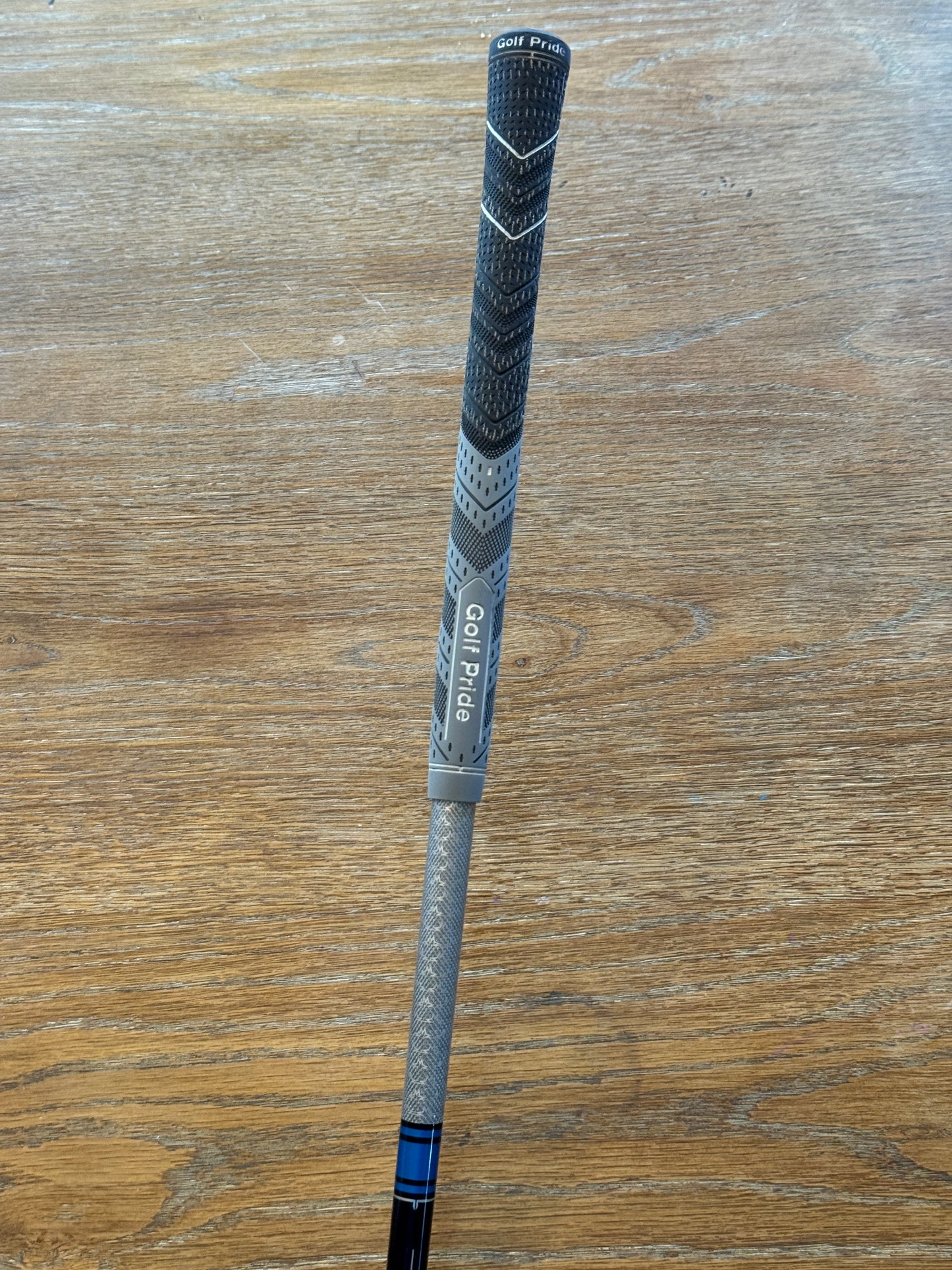 Titleist TSi3 3-wood (15°) / Tensei AV 65 S shaft (stiff)