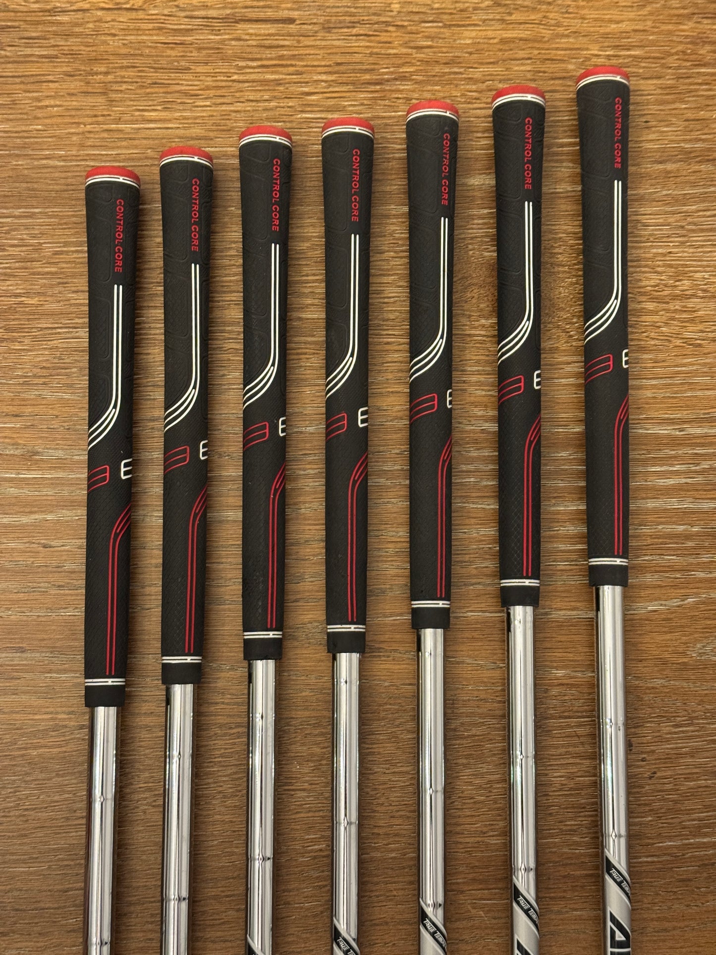 Titleist T200 ‘21 Iron Set (4-PW) / AMT Black S300 shafts (stiff)