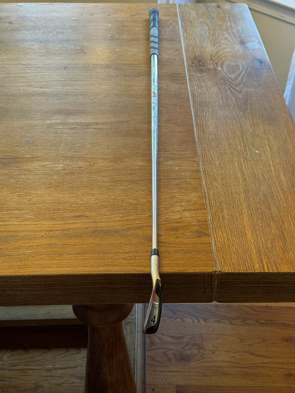 Titleist T-MB 4-iron / AMT Red S300 shaft (stiff)