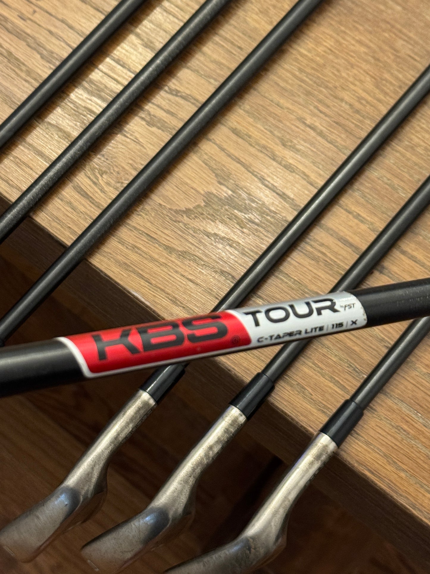 Taylormade P770 ‘23 Iron Set (4-PW) / KBS Tour C-Taper Lite 115X shafts Xtra Stiff