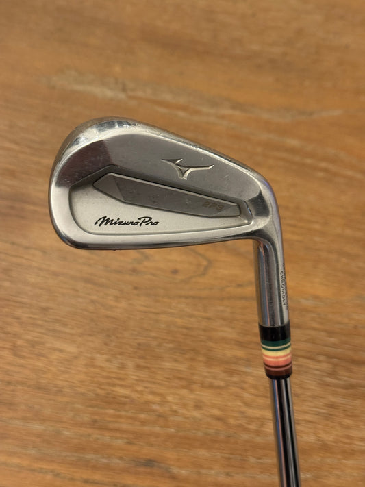 Mizuno Pro 223 6-iron / N.S. Pro Modus3 Tour115 S shaft (stiff)