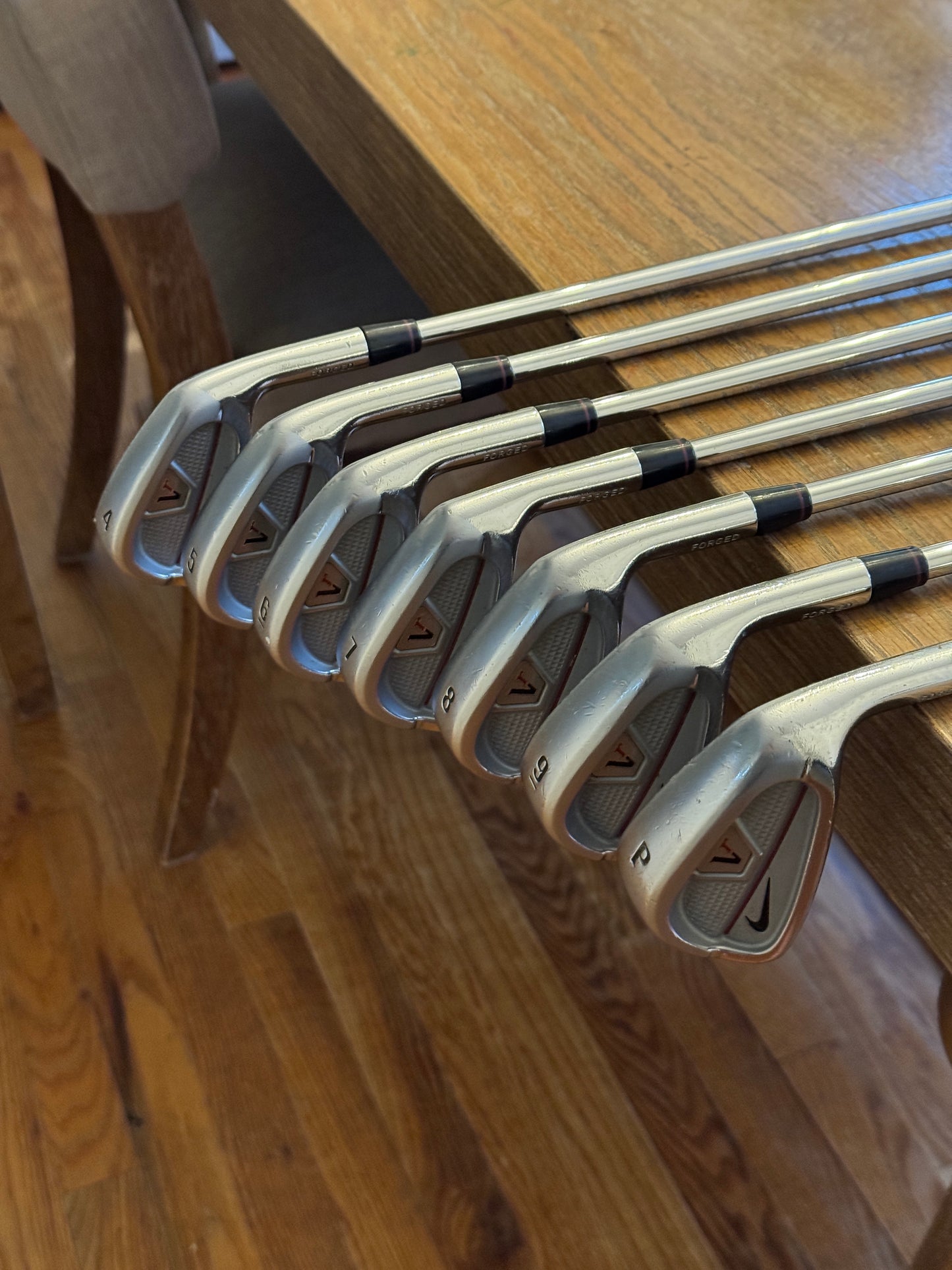 Nike Vr Forged Iron Set +1/2” (4-PW) / Dynamic Gold S300 shafts (stiff)