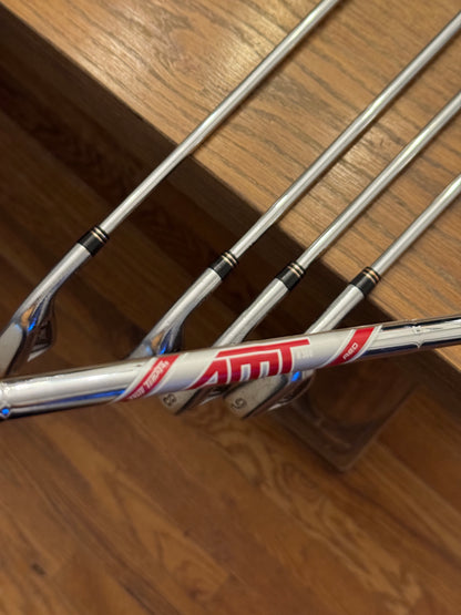 Titleist 710 AP2 Iron Set (5-9 iron) / AMT Red R300 shafts (regular)