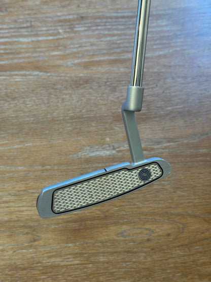 Odyssey Works Versa 1 Putter (33”)