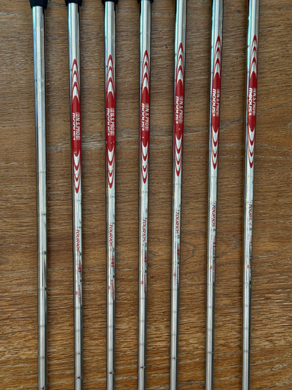 Titleist T100 Iron Set (4-PW) / N.S. Pro Modus3 Tour105 S shafts (stiff)