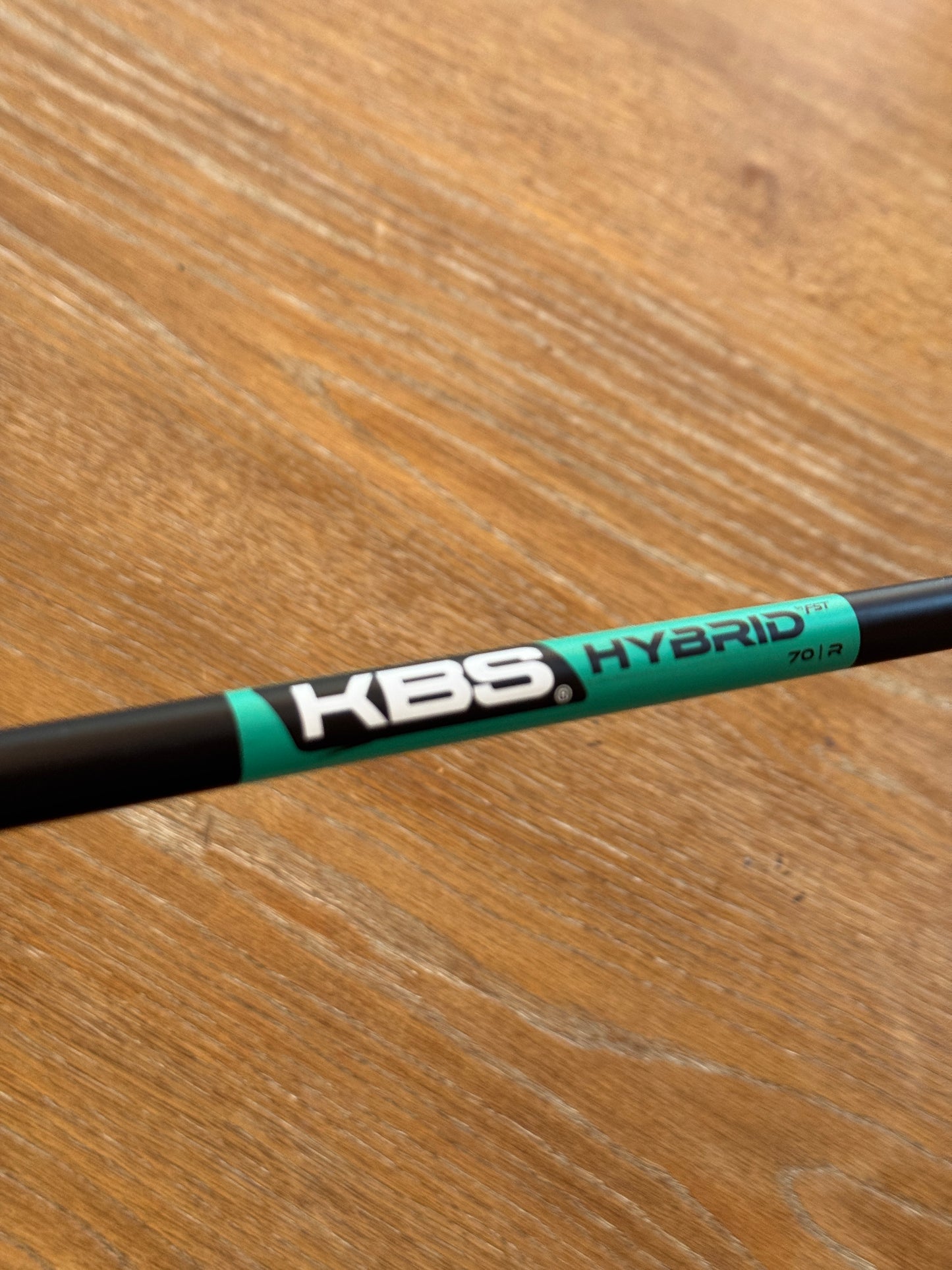Taylormade GAPR 4-Hybrid (22°) / KBS Hybrid 70R (regular)