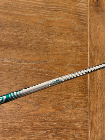 *BRAND NEW* Mizuno JPX 925 Hot Metal 4-iron / N.S. Pro 950 GH R shaft (regular)