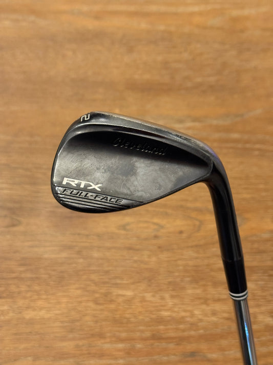 Cleveland RTX Black Gap Wedge (52°)