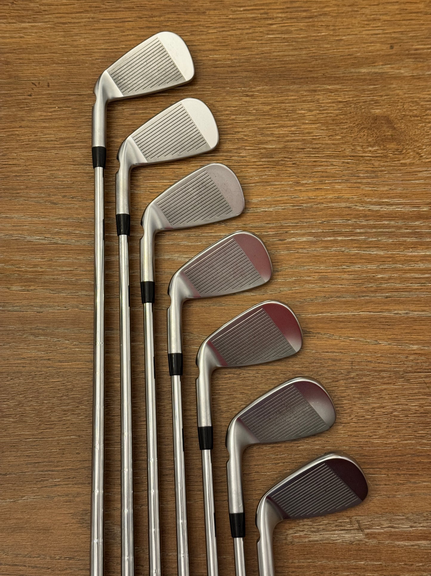 Ping i530 Iron Set +1” (5-UW) / KBS Tour 110 R shafts (regular)