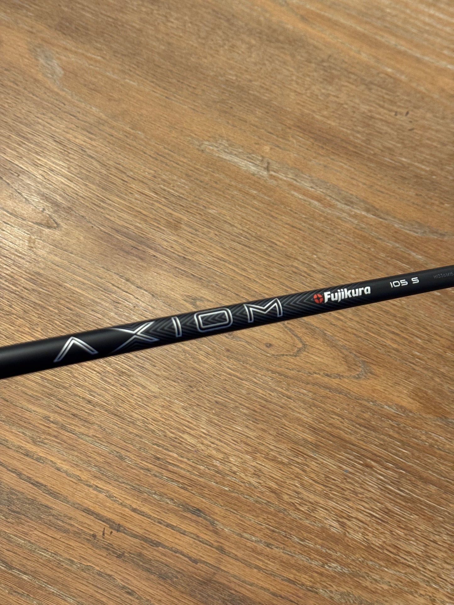 Srixon ZXiU 3-iron (20°) / Fujikura AXIOM 105 S Velocore shaft (stiff)