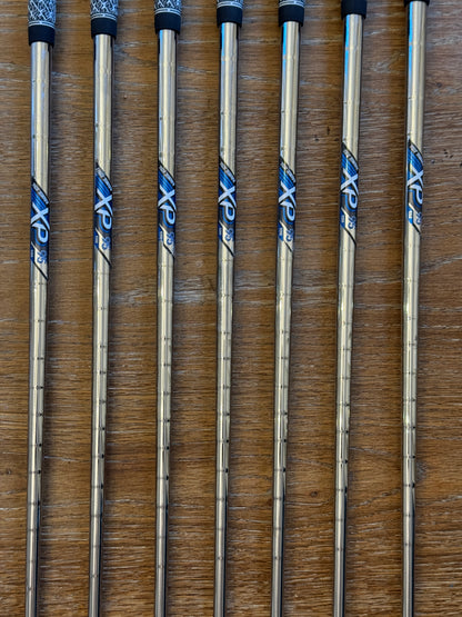 Callaway Rogue X Iron Set (5-GW) / True Temper XP 95 R300 shafts (regular)