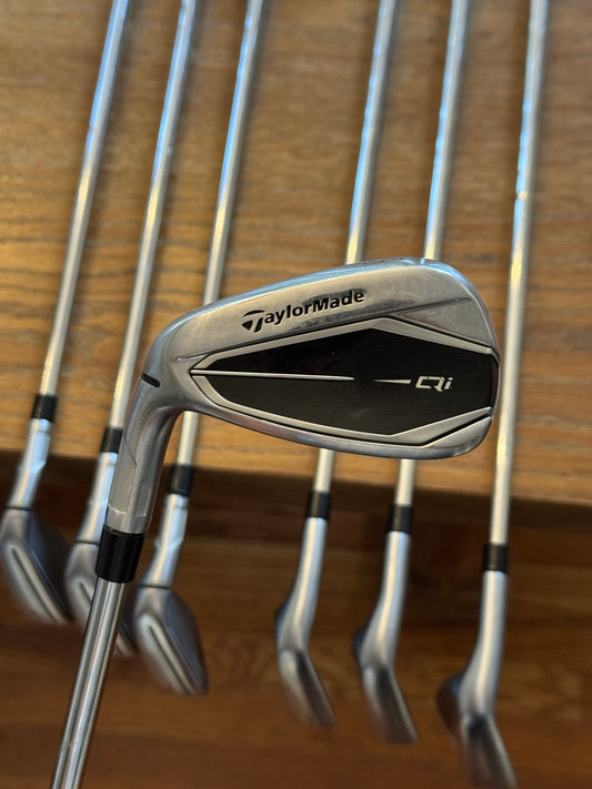 Taylormade Qi Iron Set LH (5-AW) / KBS Max MT 85 R shafts (regular)