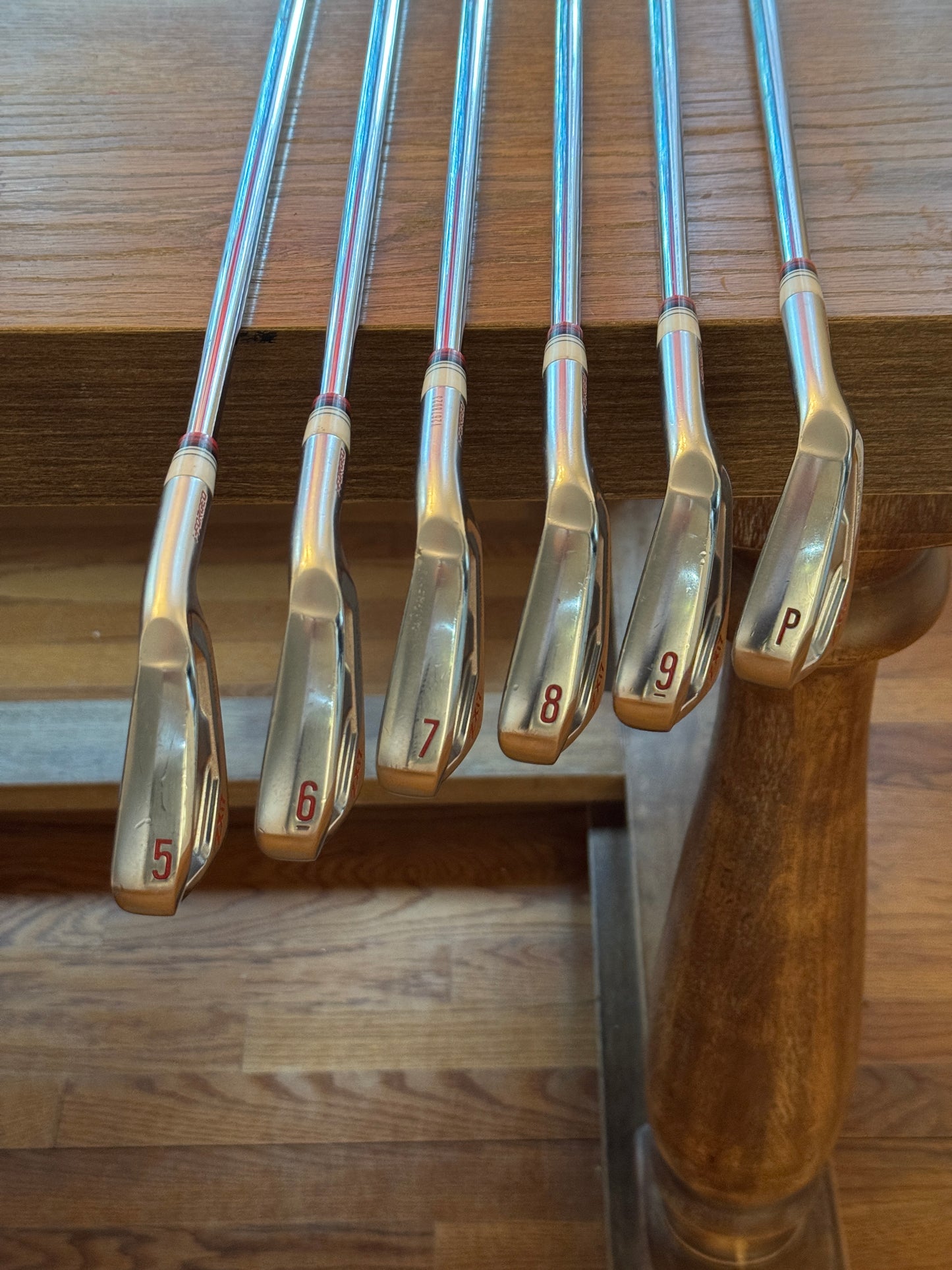 Srixon ZXi7 ‘25 Forged Iron Set (5-PW) / N.S. Pro Modus3 Tour120 shafts (stiff)