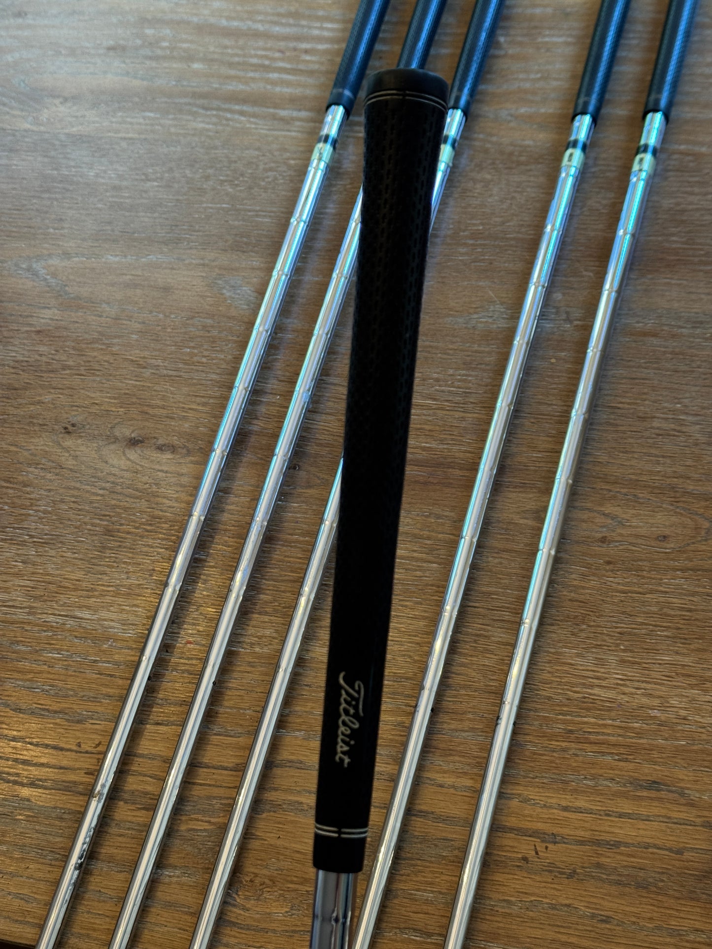 Srixon Z745 Iron Set (5-PW) / Dynamic Gold S200 shafts (stiff)