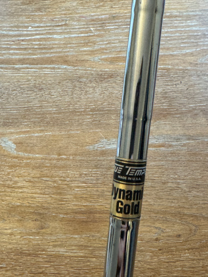 Titleist DCI 3-iron / Dynamic Gold S300 shaft (stiff)