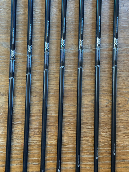 PXG 0311 XP GEN6 Iron Set (4-PW) / Mitsubishi MMT 105 S shafts (stiff)