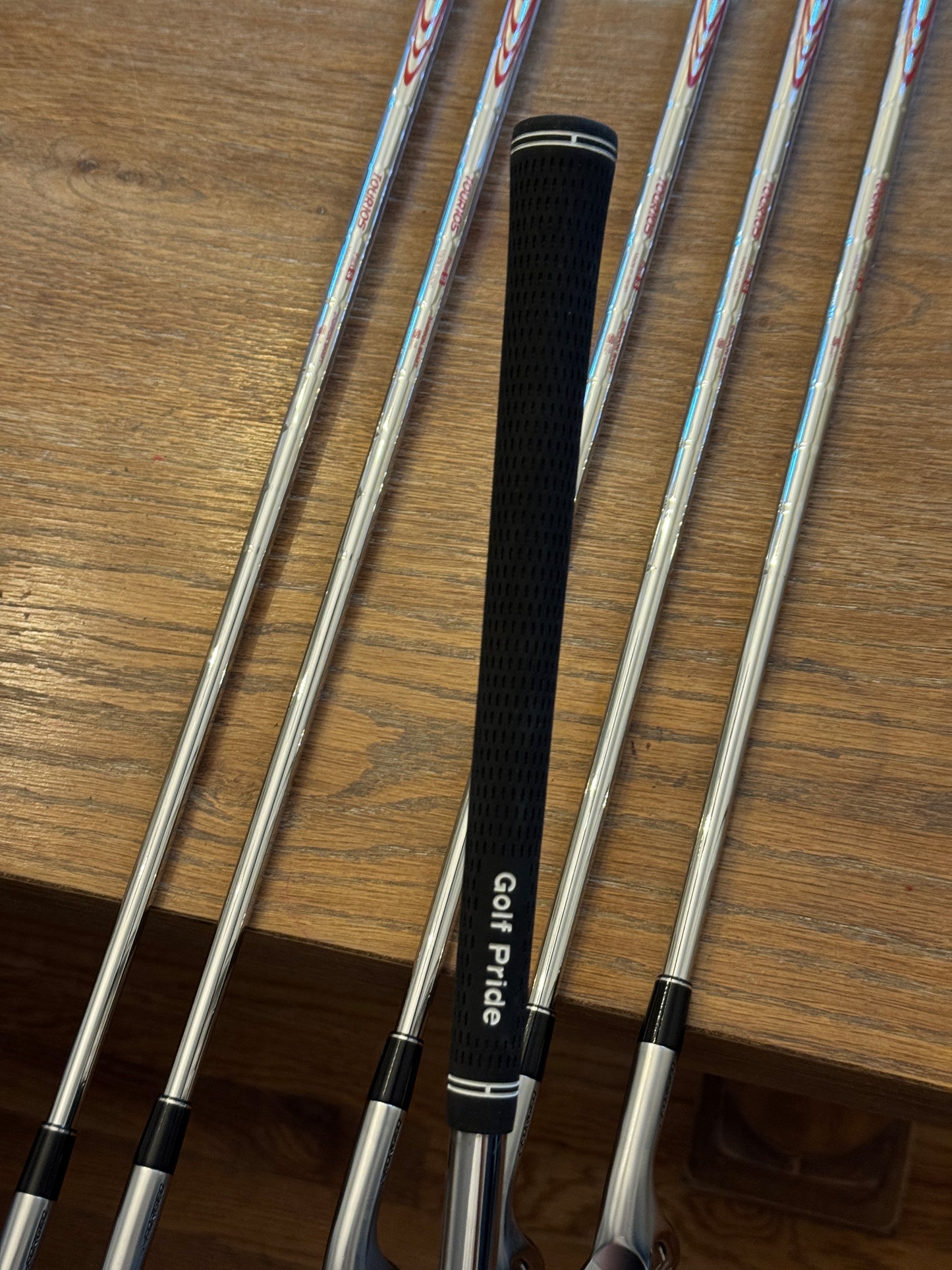 *MINT* Srixon ZXi5 '25 Forged Iron Set (5-PW) / N.S. Pro Modus3 Tour105 S shafts (stiff)
