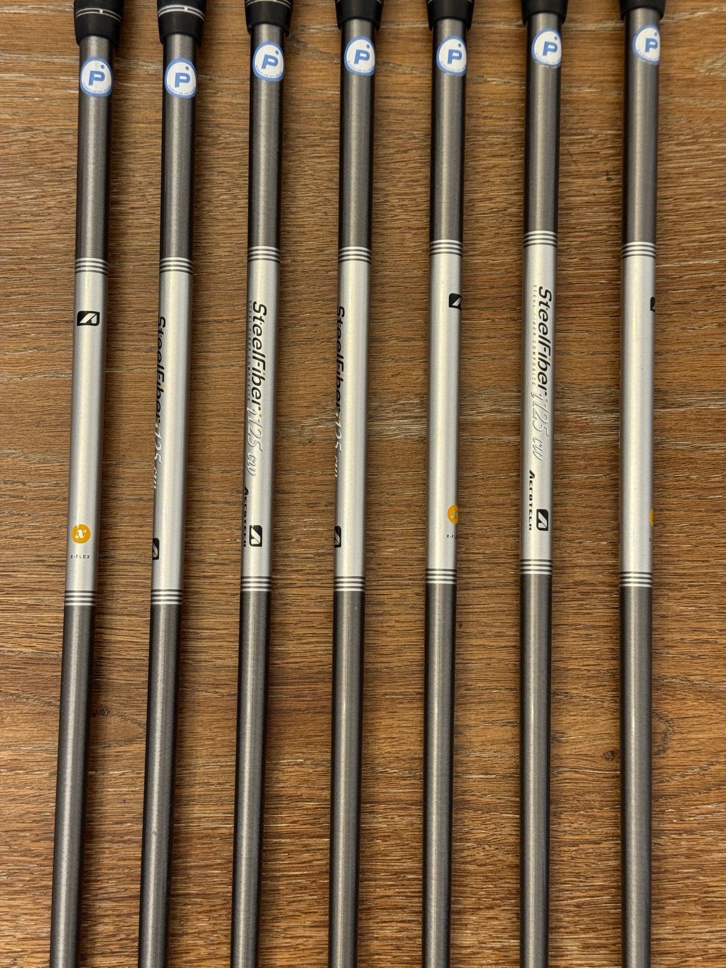 Taylormade Stealth Iron Set (4-PW) / Steelfiber i125 X shafts (xtra stiff)