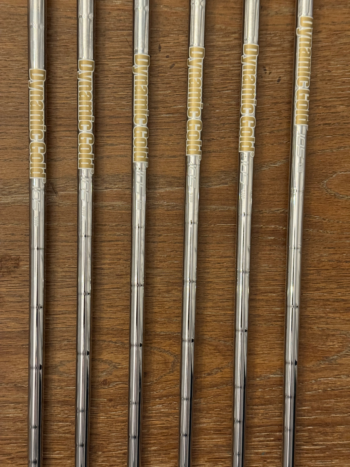 Mizuno JPX 925 Hot Metal Pro (5-PW) / Dynamic Gold 105 S300 shafts (stiff)