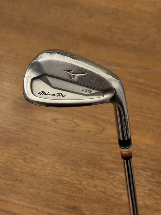 Mizuno Pro 223 Pitching Wedge (46°)