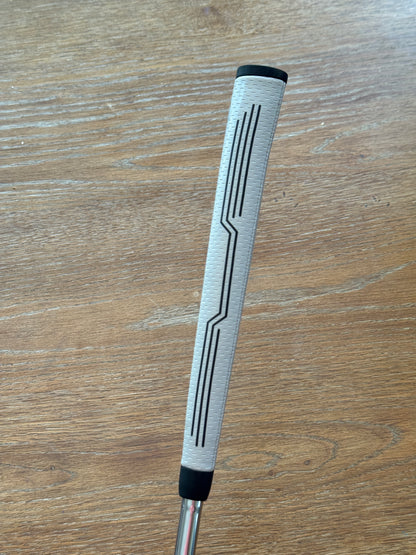Odyssey DFX 2-Ball Blade Putter (33”)