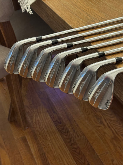 Titleist T100S Iron Set / AMT Tour White X100 shafts Xtra Stiff