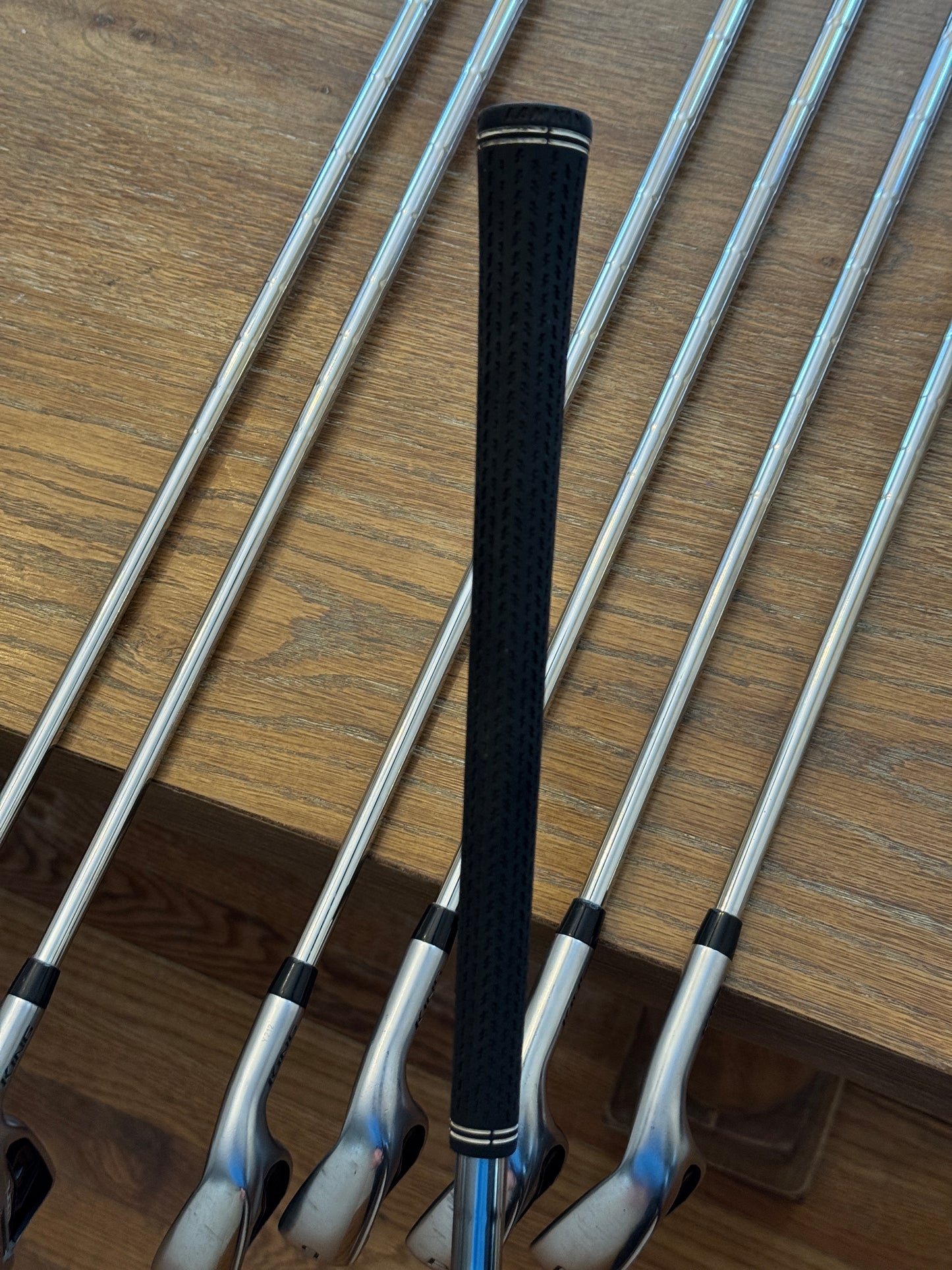 Cobra King LTDx Iron Set -1” (5-GW) / KBS Tour 90 R shafts (regular)