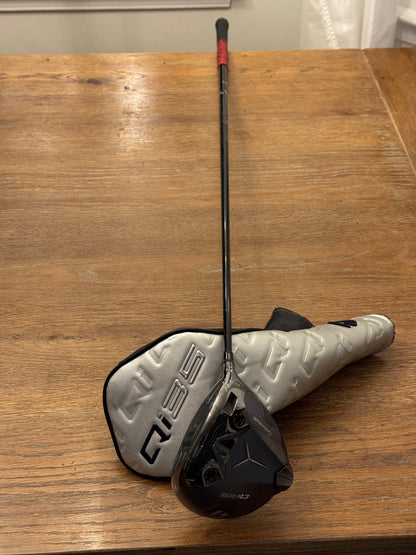 Taylormade Qi35 Driver (10.5°) / Diamana Limited 60 S shaft (stiff)