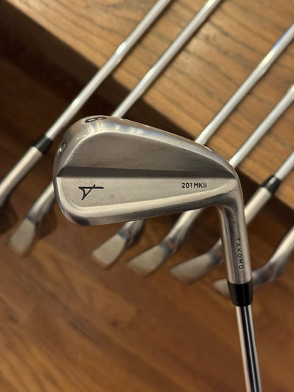 Takomo 201 MKII Iron Set (4-PW) / KBS TOUR 110R shafts (regular)