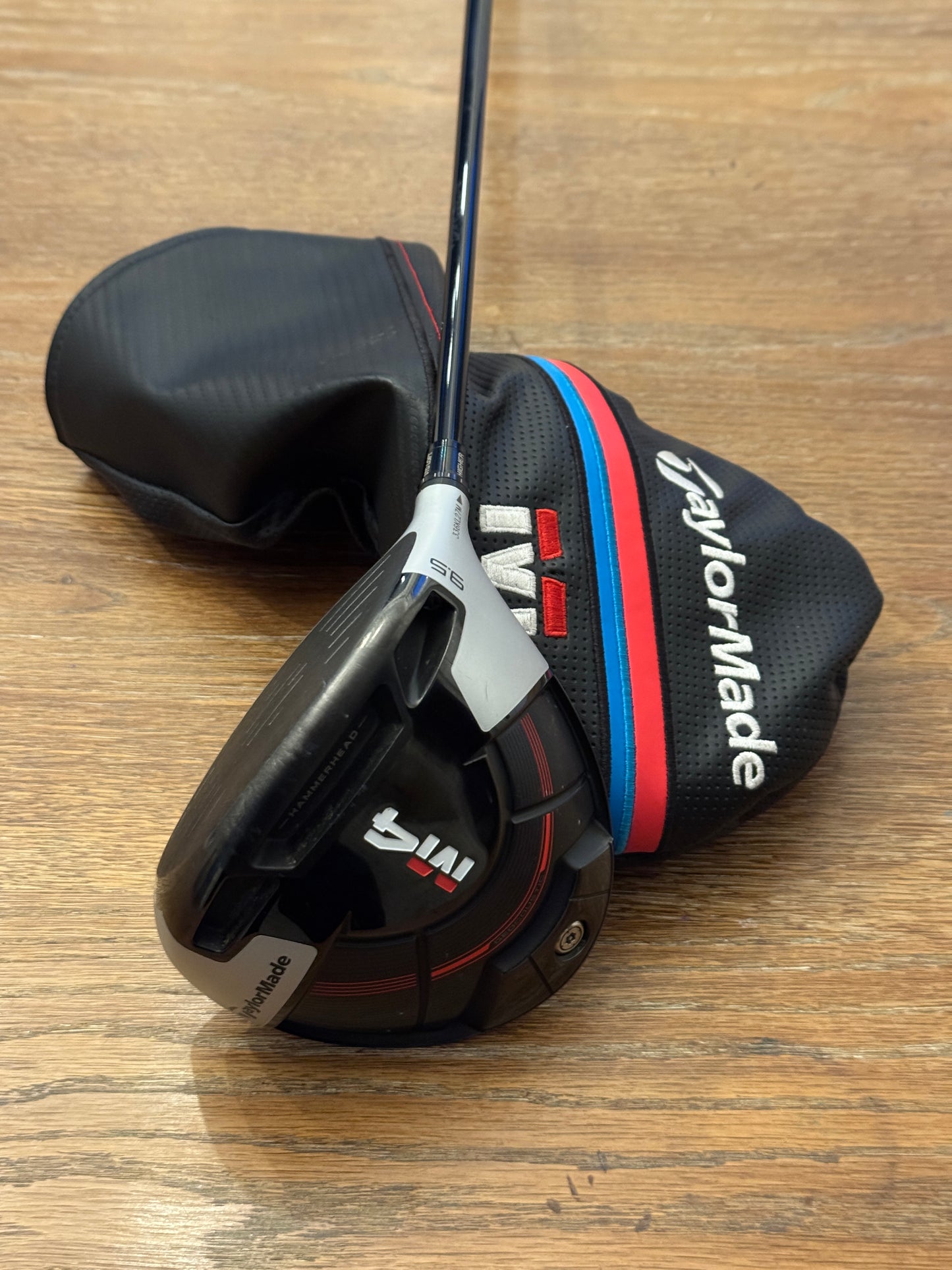 Taylormade M4 Driver (9.5°) / Fujikura ATMOS S shaft (stiff)