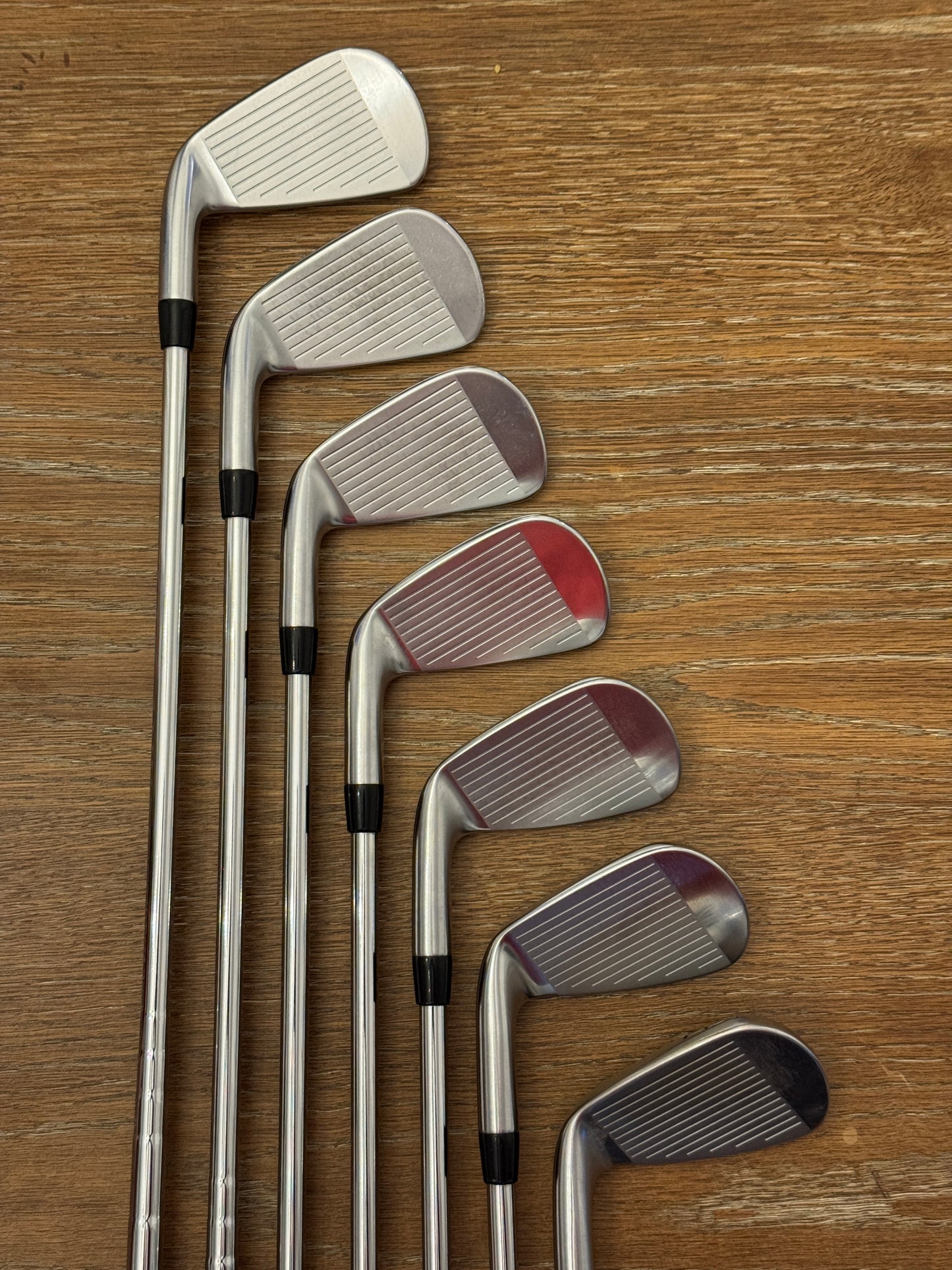 Titleist T200 ‘21 Iron Set (4-PW) / AMT Black S300 shafts (stiff)