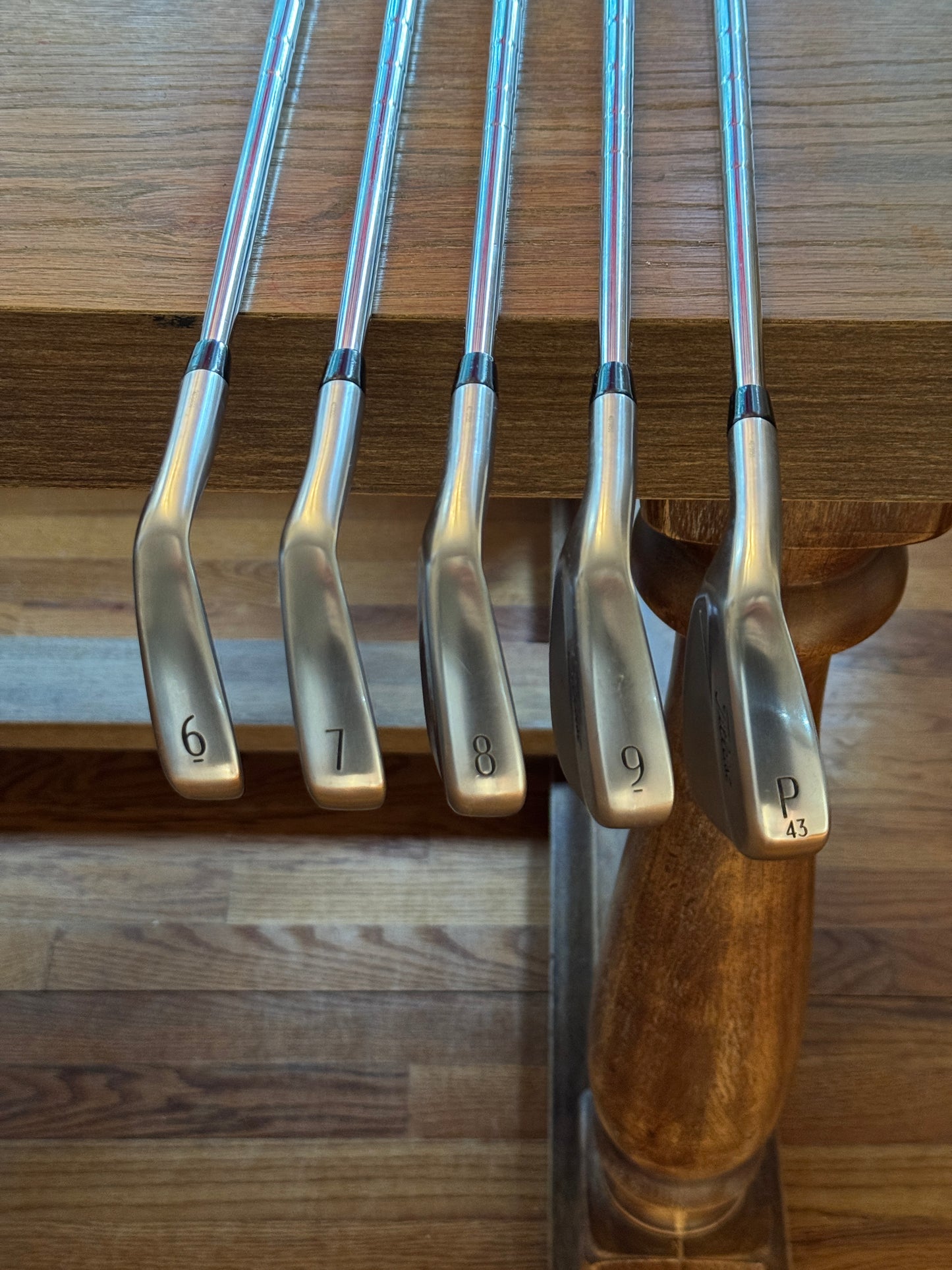 Titleist T250 Forged ‘25 LH Iron Set (6-PW) / KBS Tour LITE S shafts (stiff)